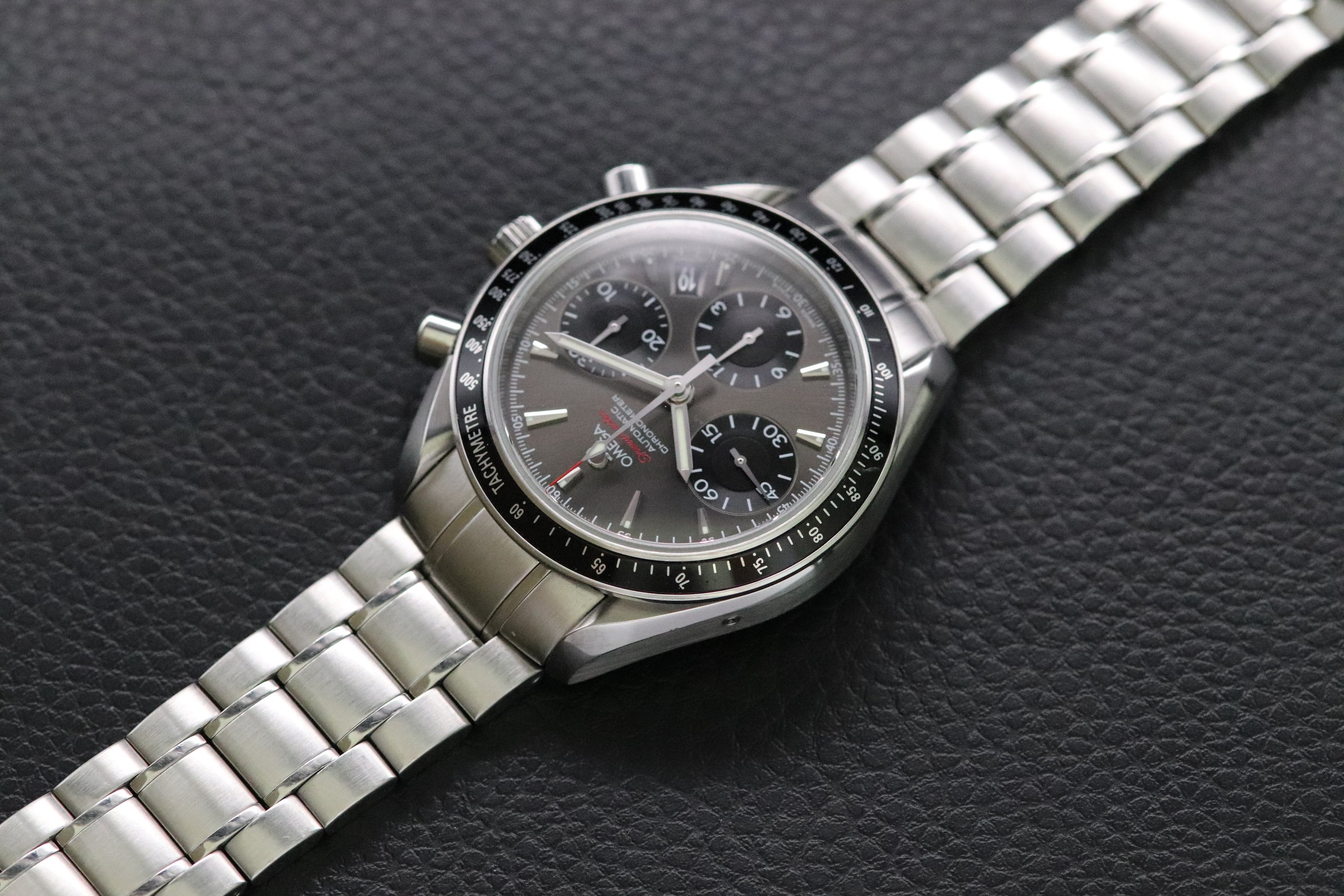 Omega Speedmaster 323.30.40.40.06.001 Papers 2018