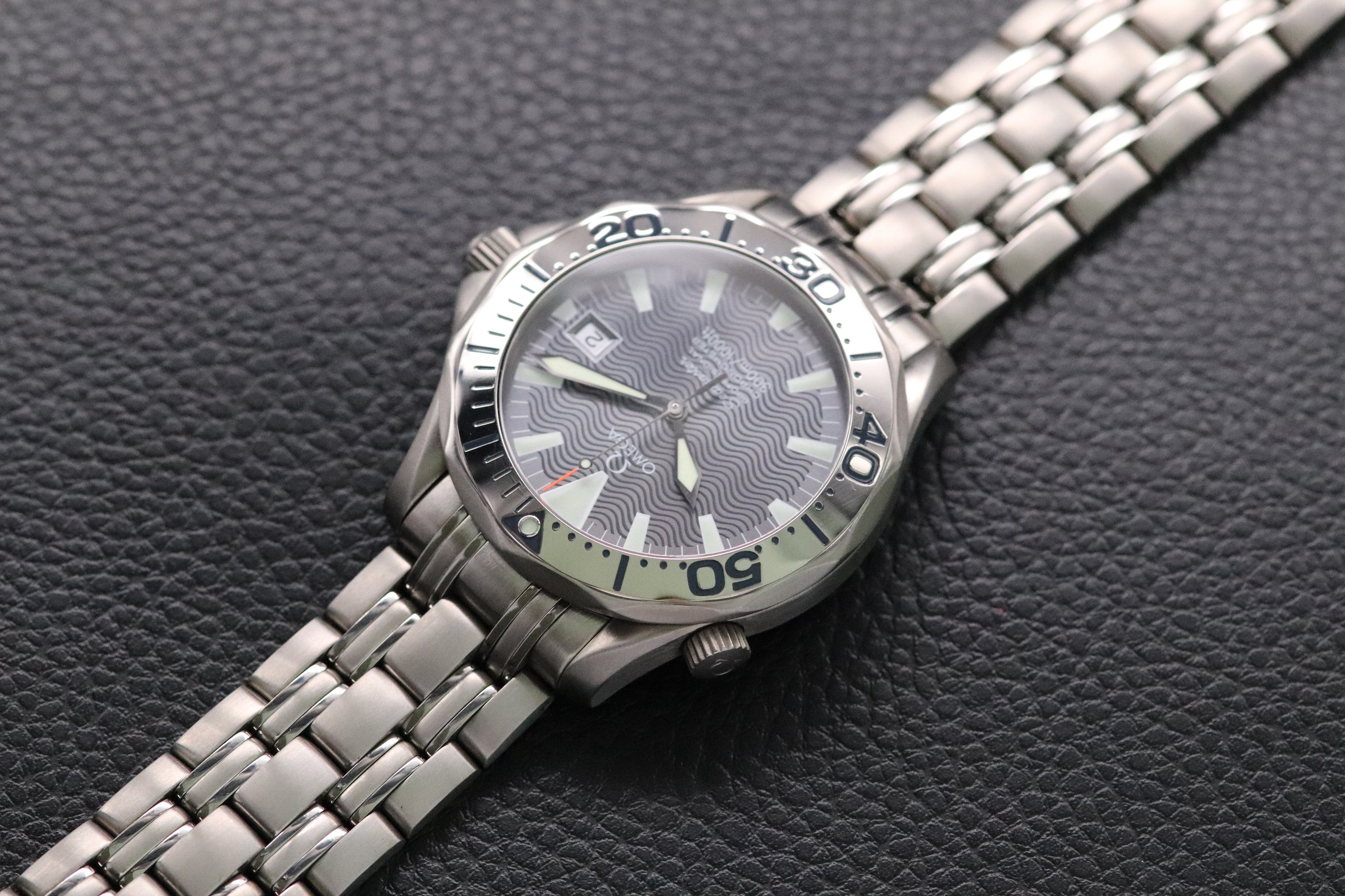 Omega Seamaster 300 2232.30 Titanium 1999 Papers
