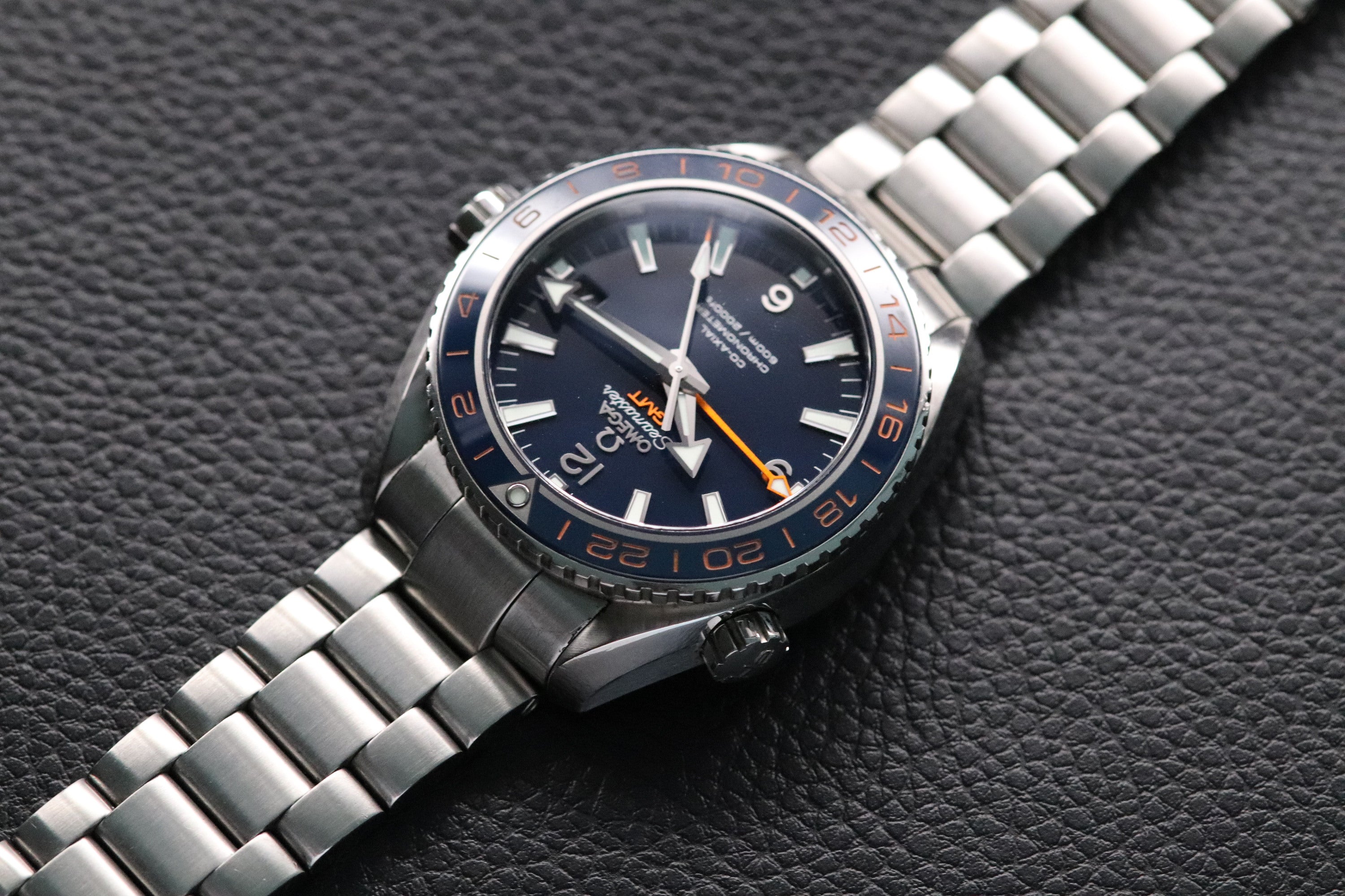 Omega Seamaster Planet Ocean GMT 232.30.44.22.03.001 Papers 2016