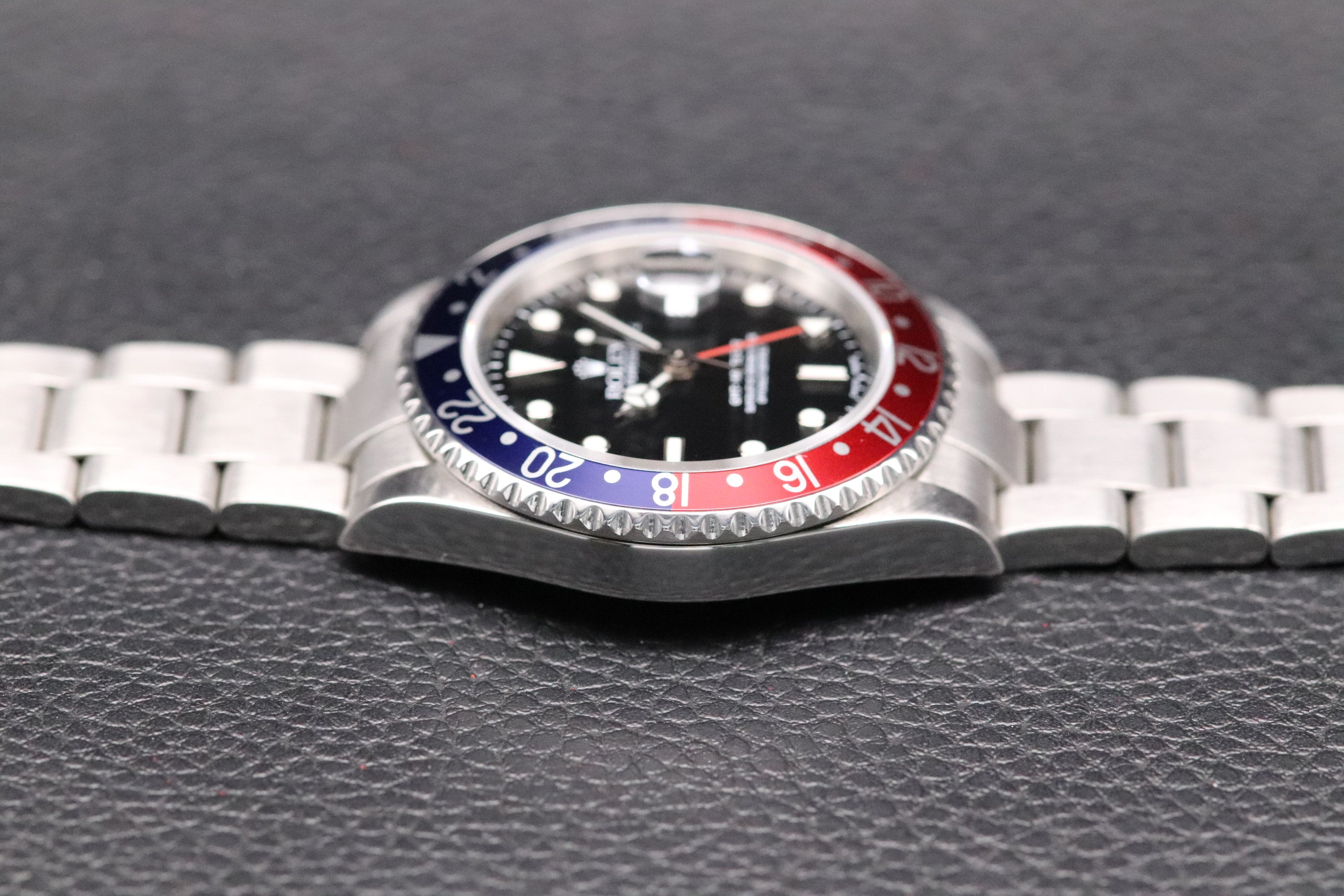 Rolex GMT-Master II 16710 Pepsi 2005 Oyster