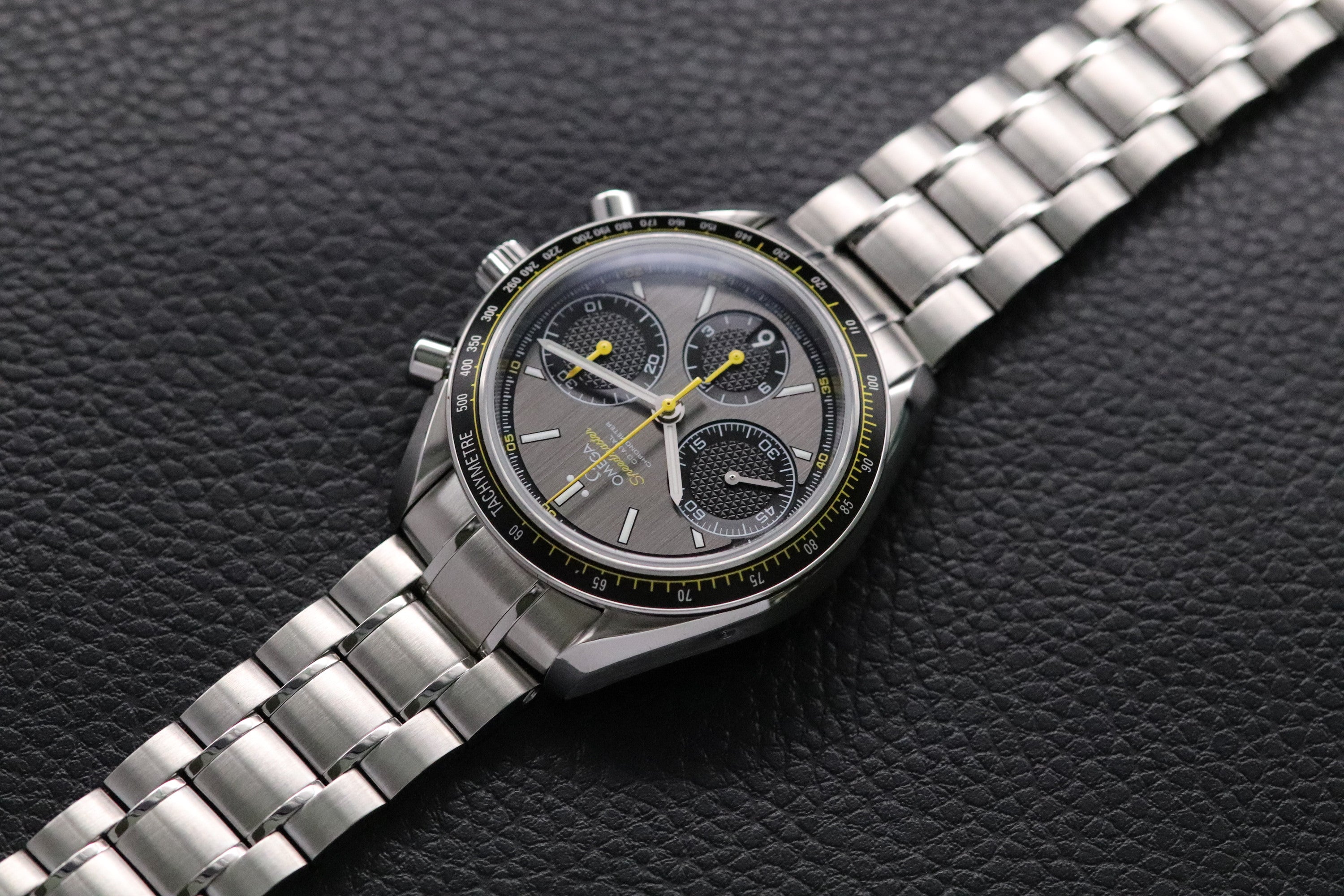 Omega Speedmaster Racing 326.30.40.50.06.001 Fullset 2017 Box+Paper