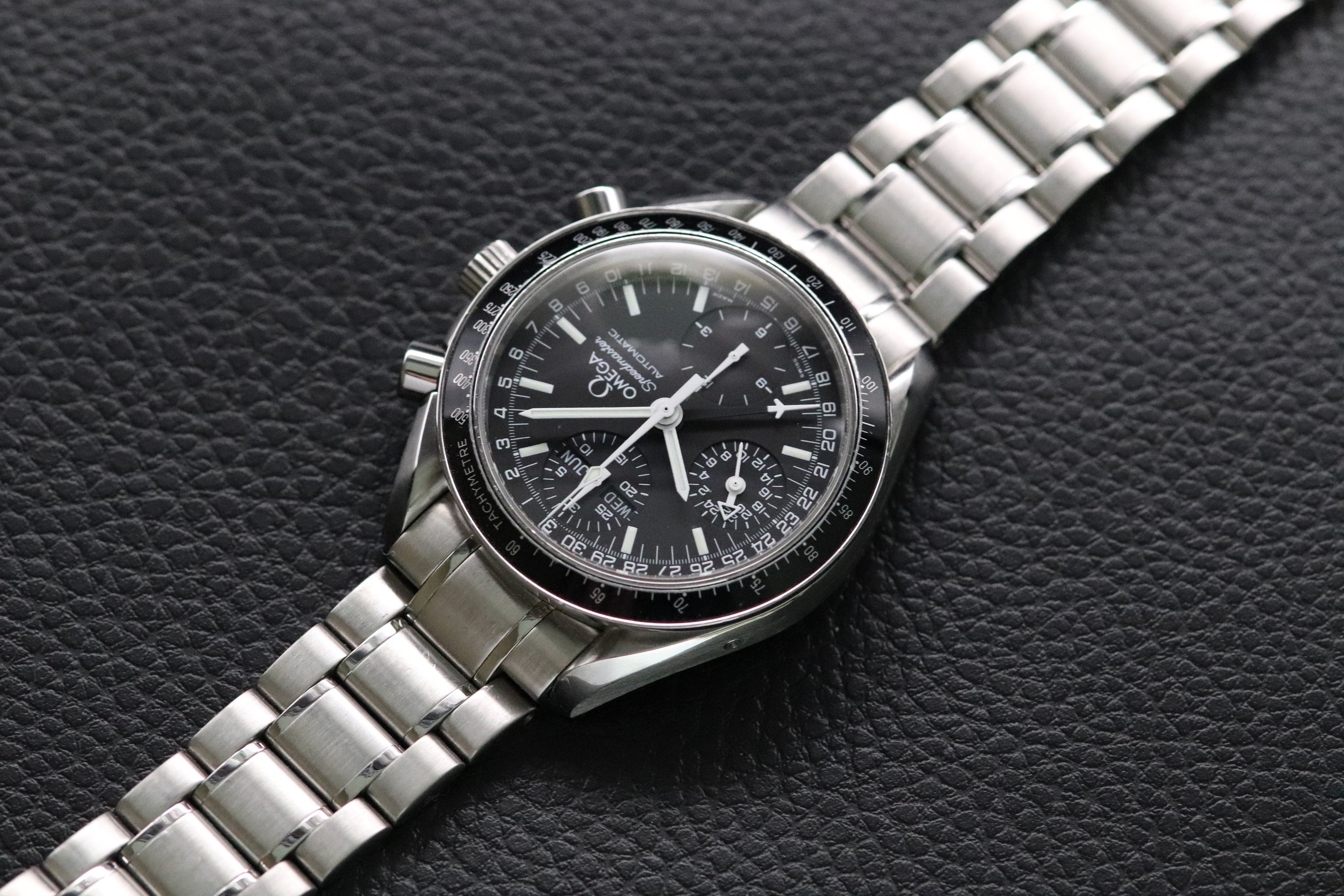 Omega Speedmaster Day Date 3520.50 Black Dial 1998 Papers