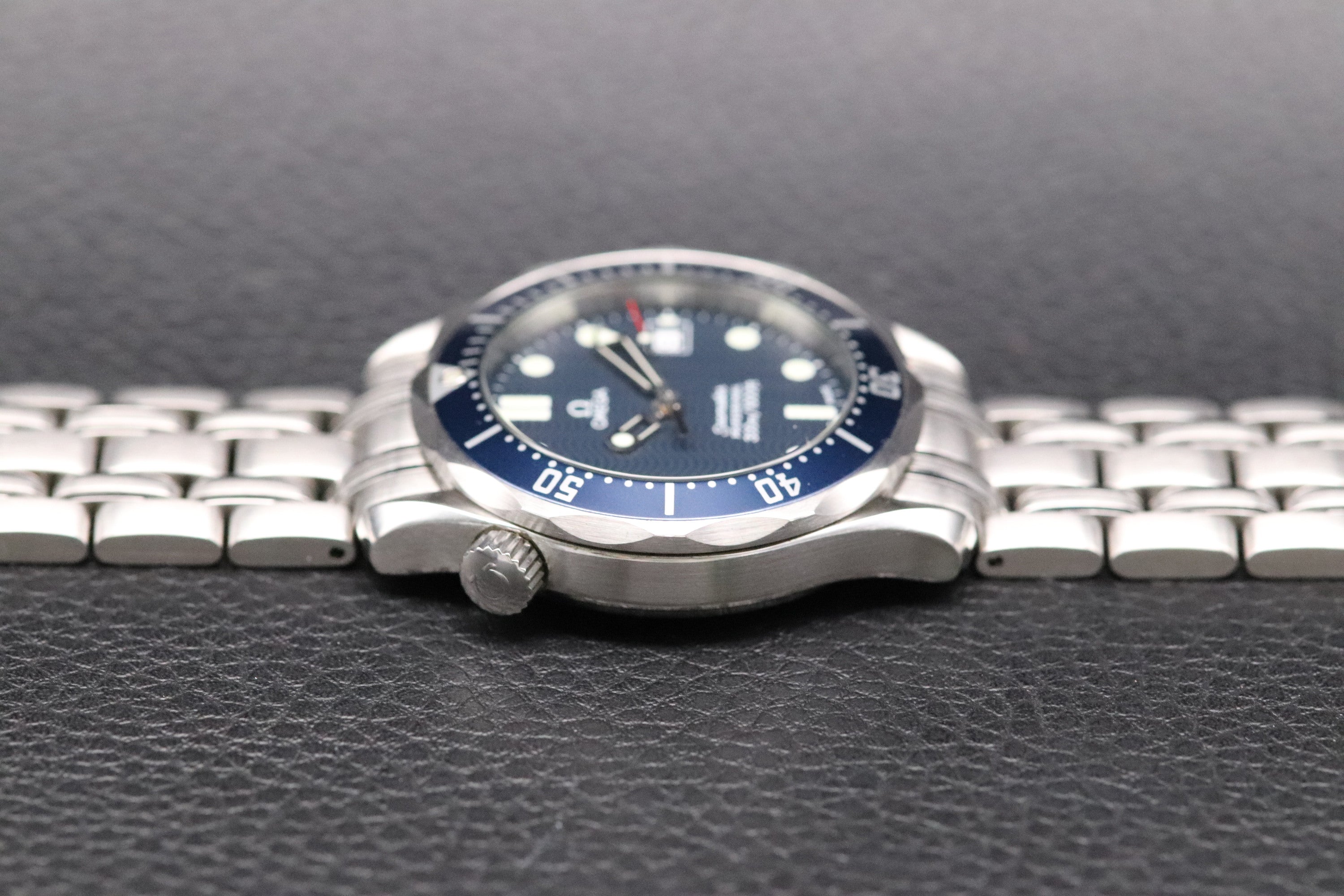 Omega Seamaster 300 2561.80 Blue Dial 1998