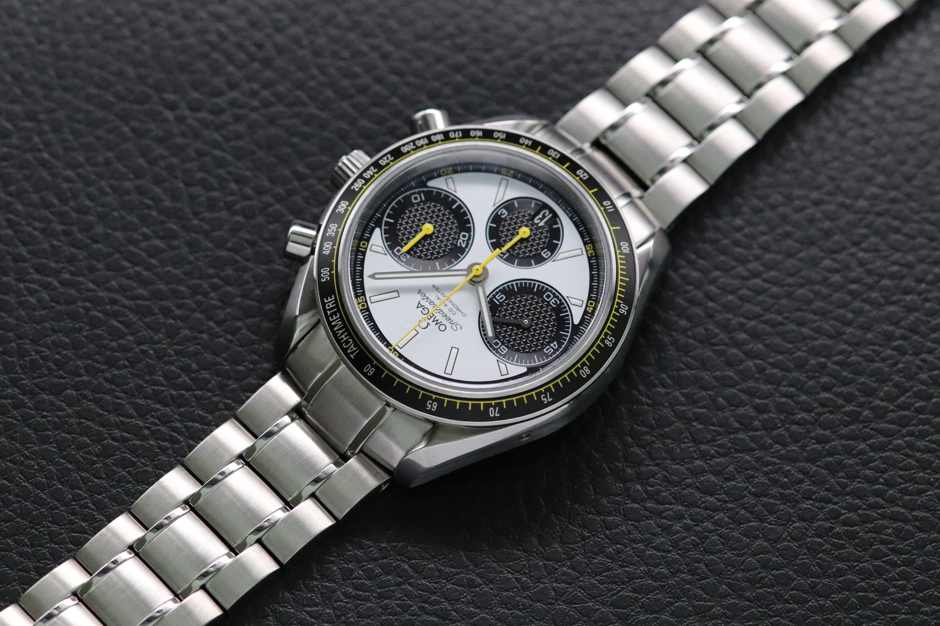 Omega Speedmaster Racing 326.30.40.50.04.001 Fullset 2023 Box+Papers