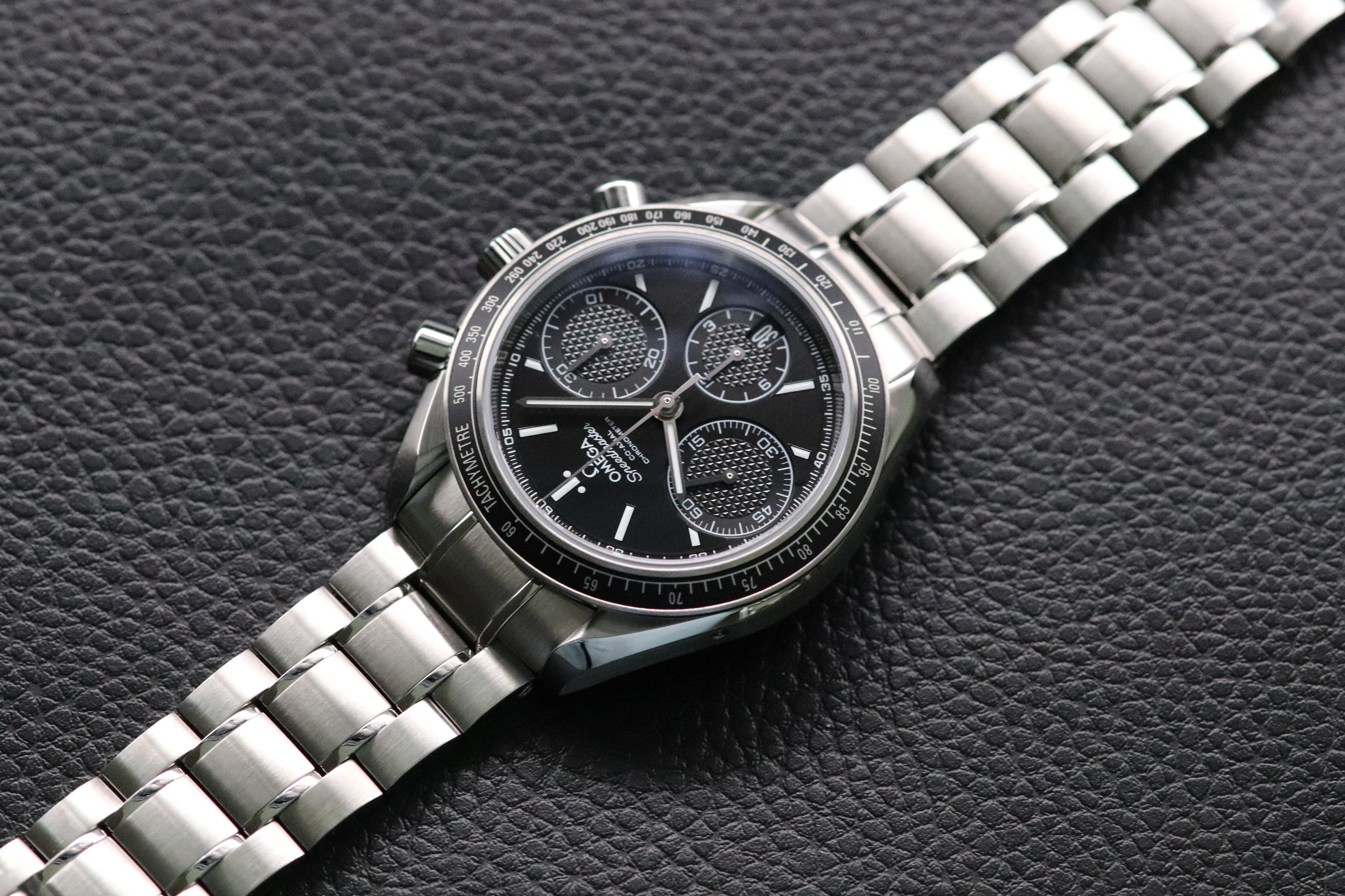 Omega Speedmaster Racing 326.30.40.50.01.001 Fullset 2025 Box+Paper