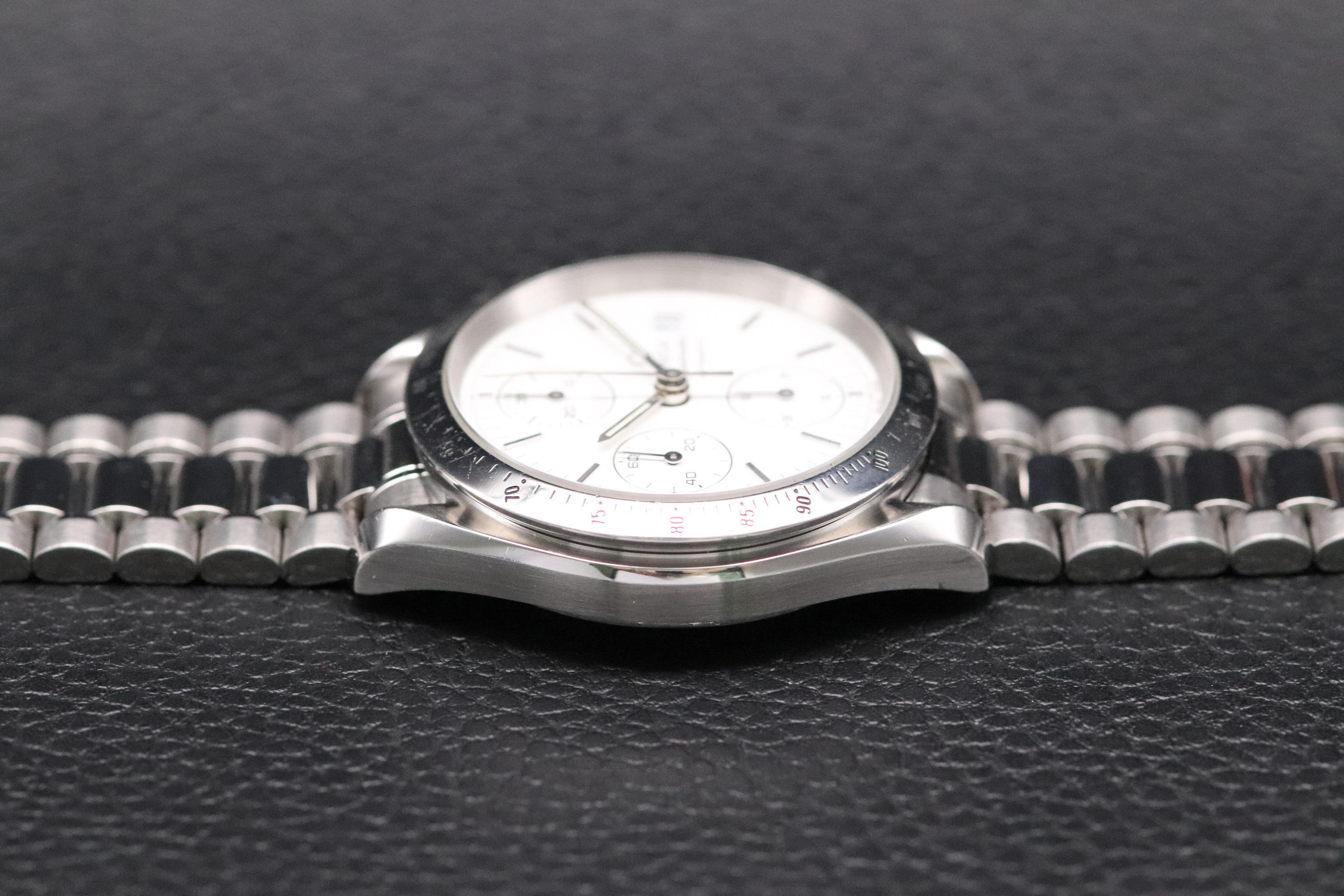 Omega Speedmaster Date 3511.20 White Dial 1998 Albino