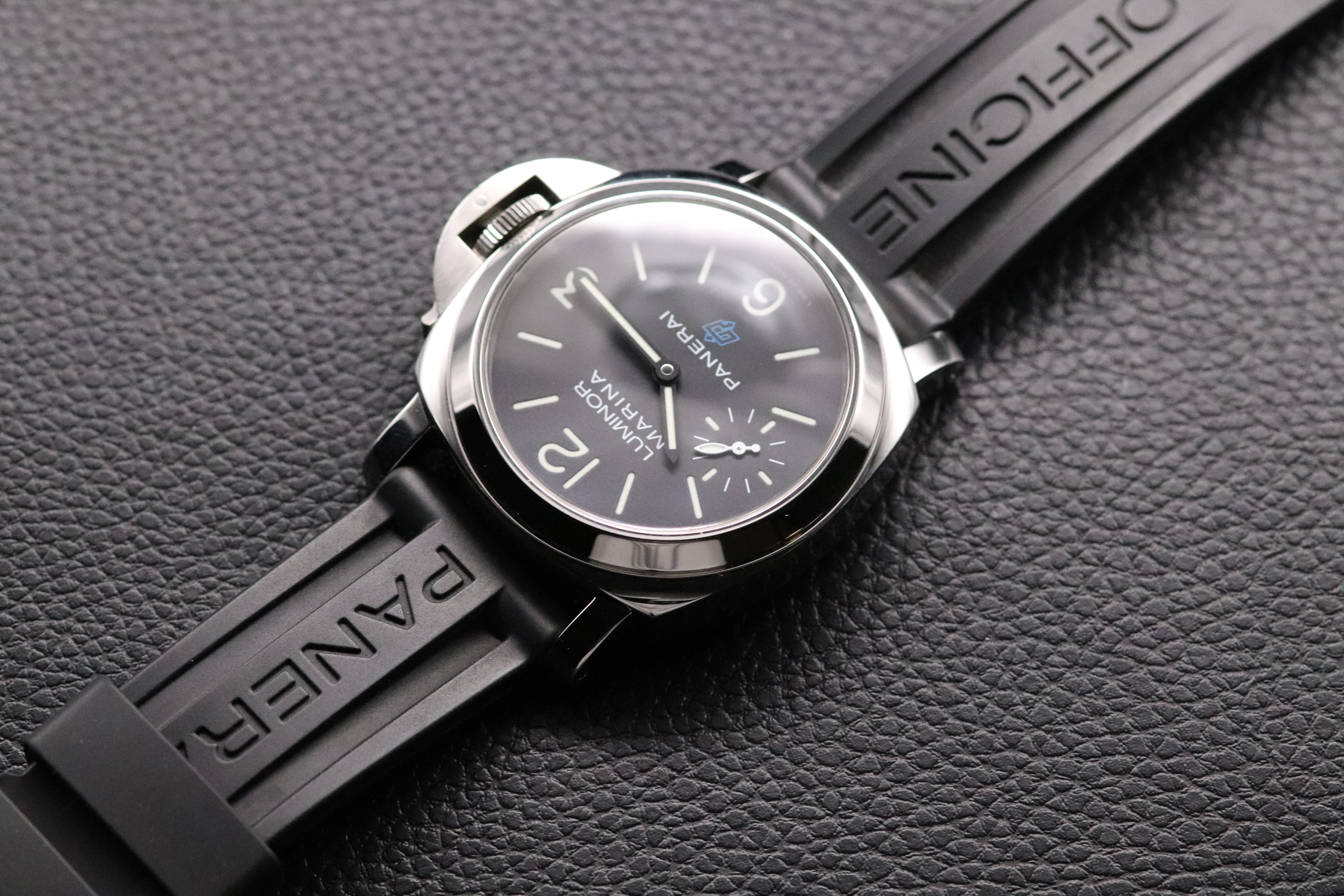 Panerai Luminor Base PAM00777 Papers 2021