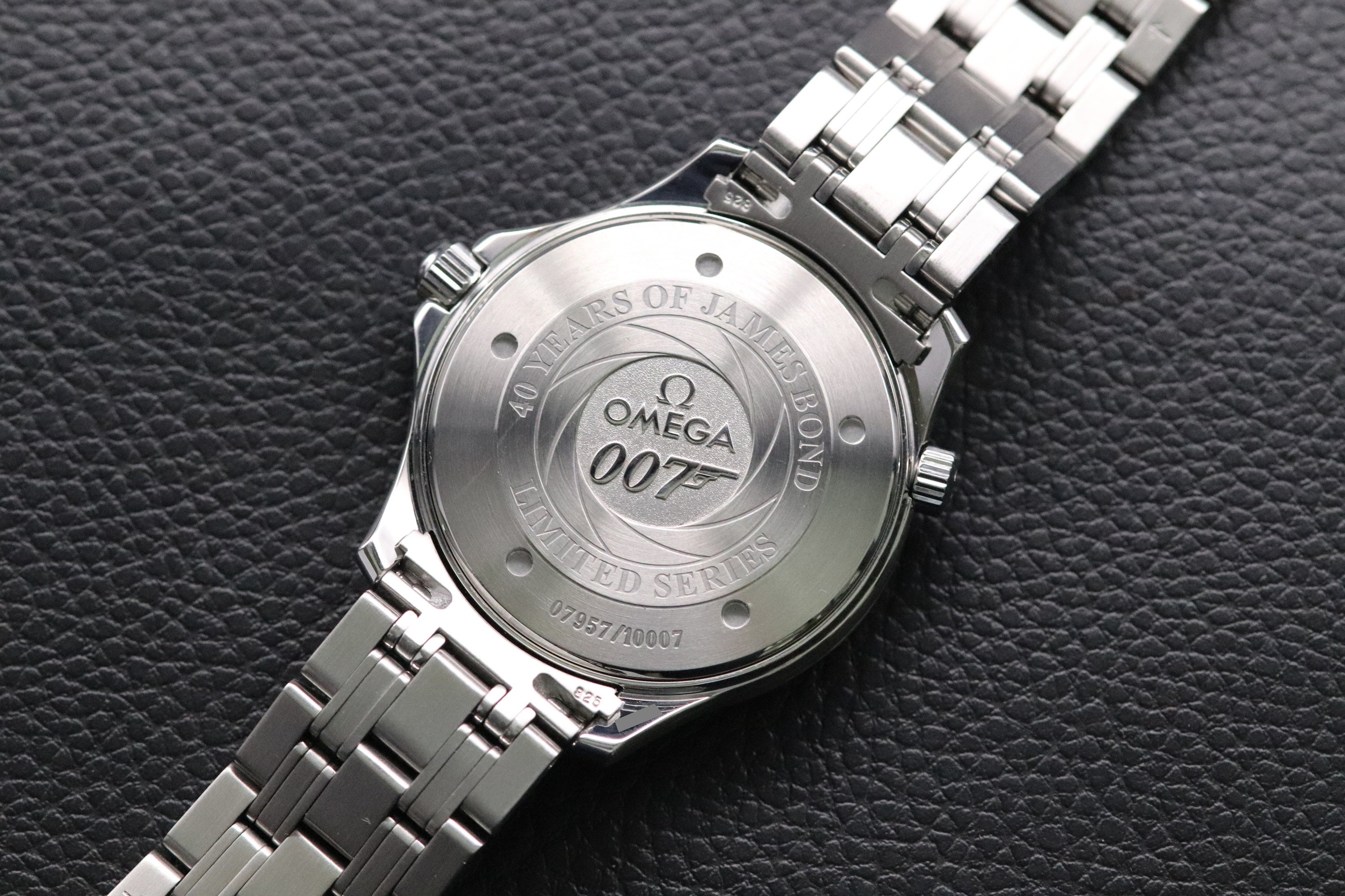 Omega Seamaster 2537.80 James Bond 007 Edition 2006