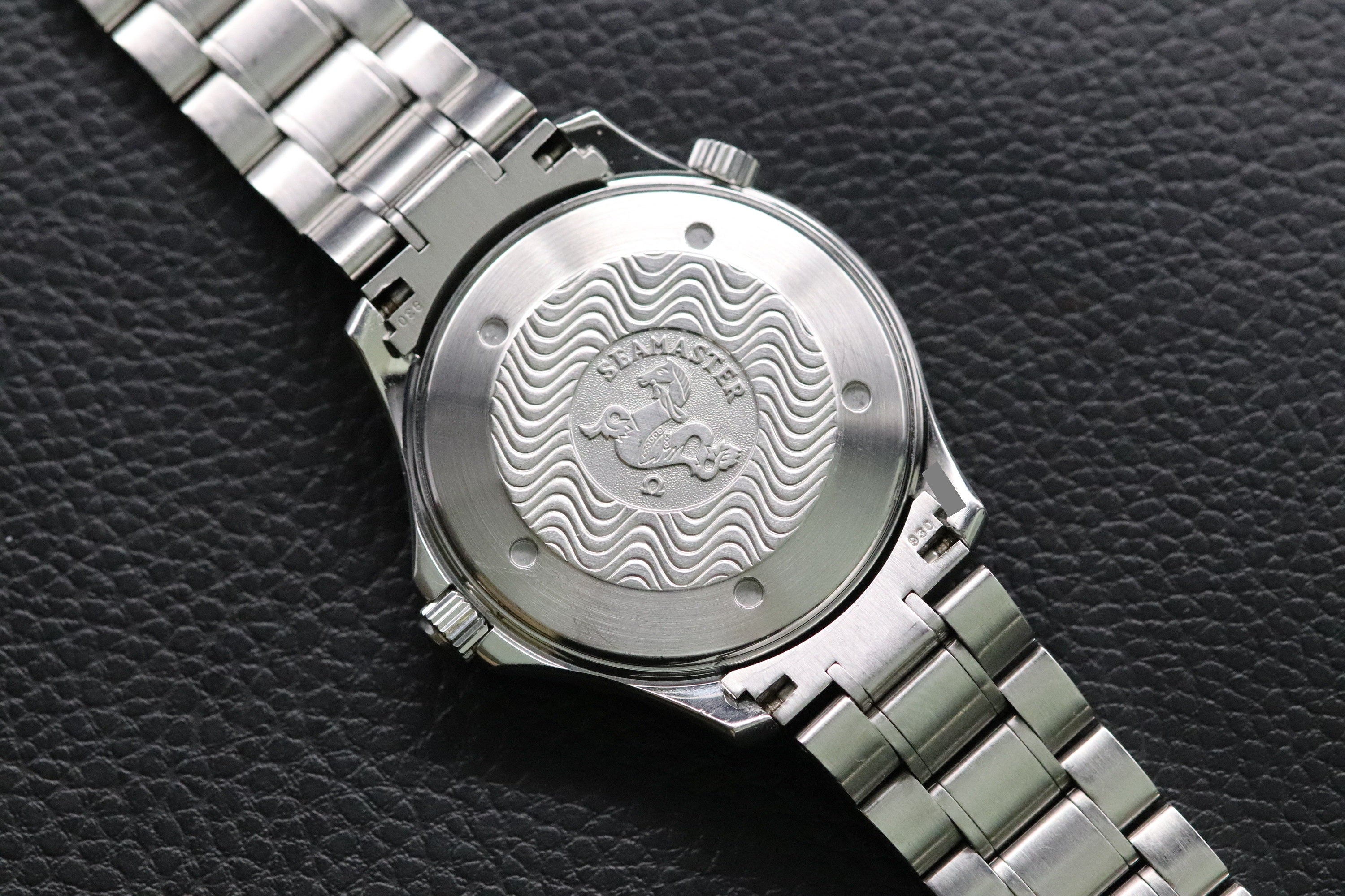 Omega Seamaster 300 2254.50 Black Dial 1999