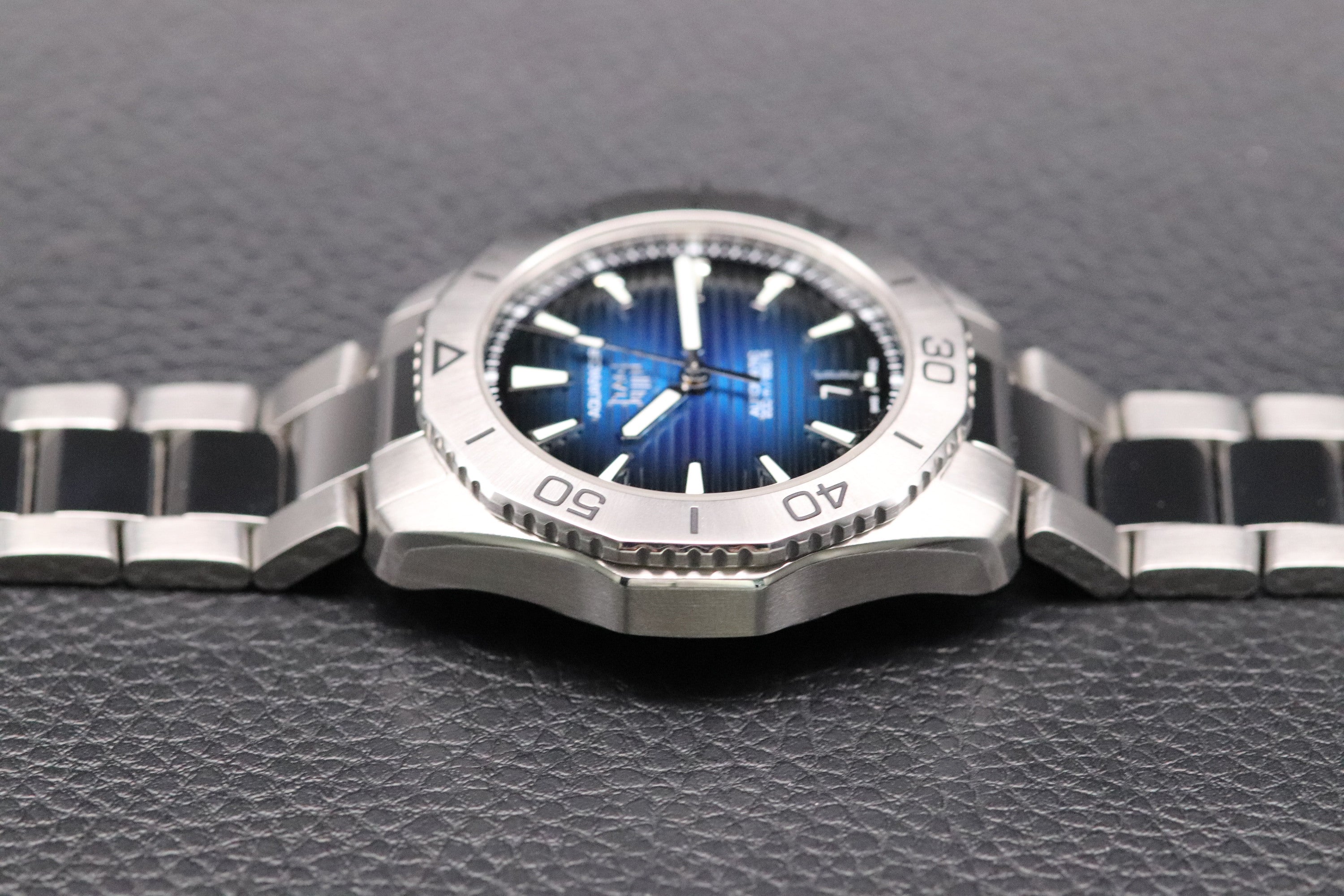 Tag Heuer Aquaracer Professional WBP2111 Fullset 2022 Box+Papers