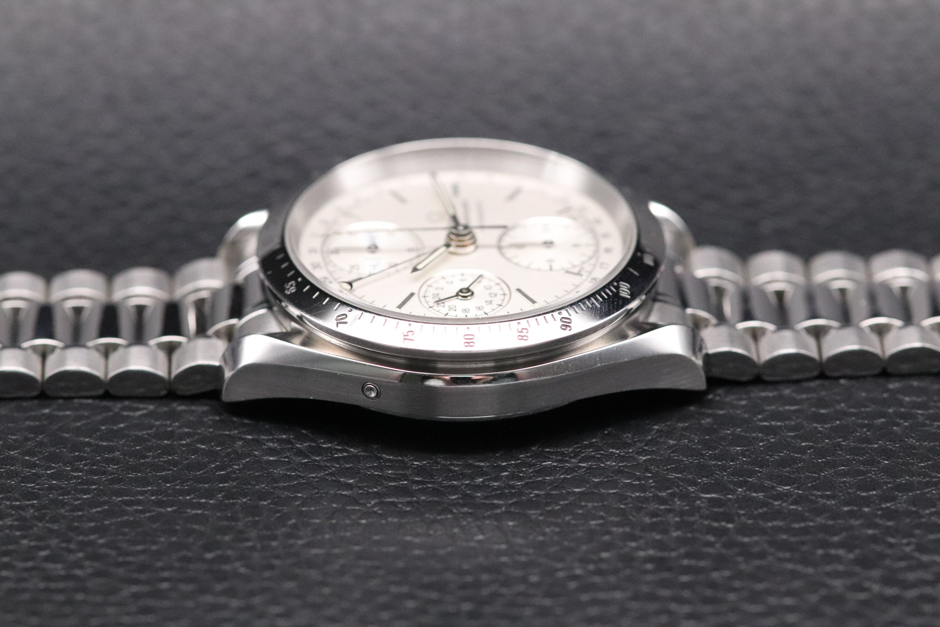 Omega Speedmaster Day Date 3521.30 Silver Dial 1998 Papers