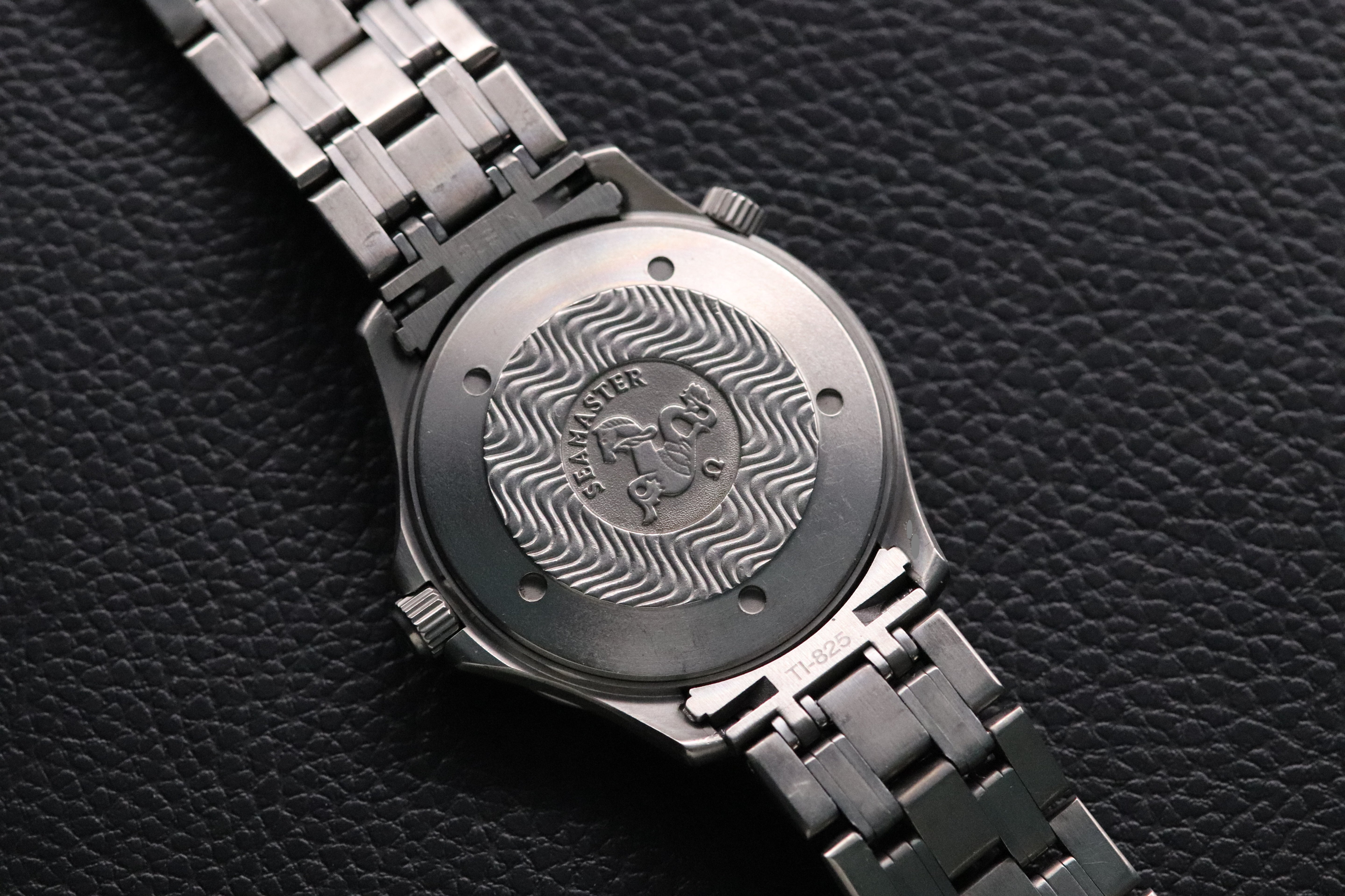 Omega Seamaster 2231.80 Blue Dial 1999