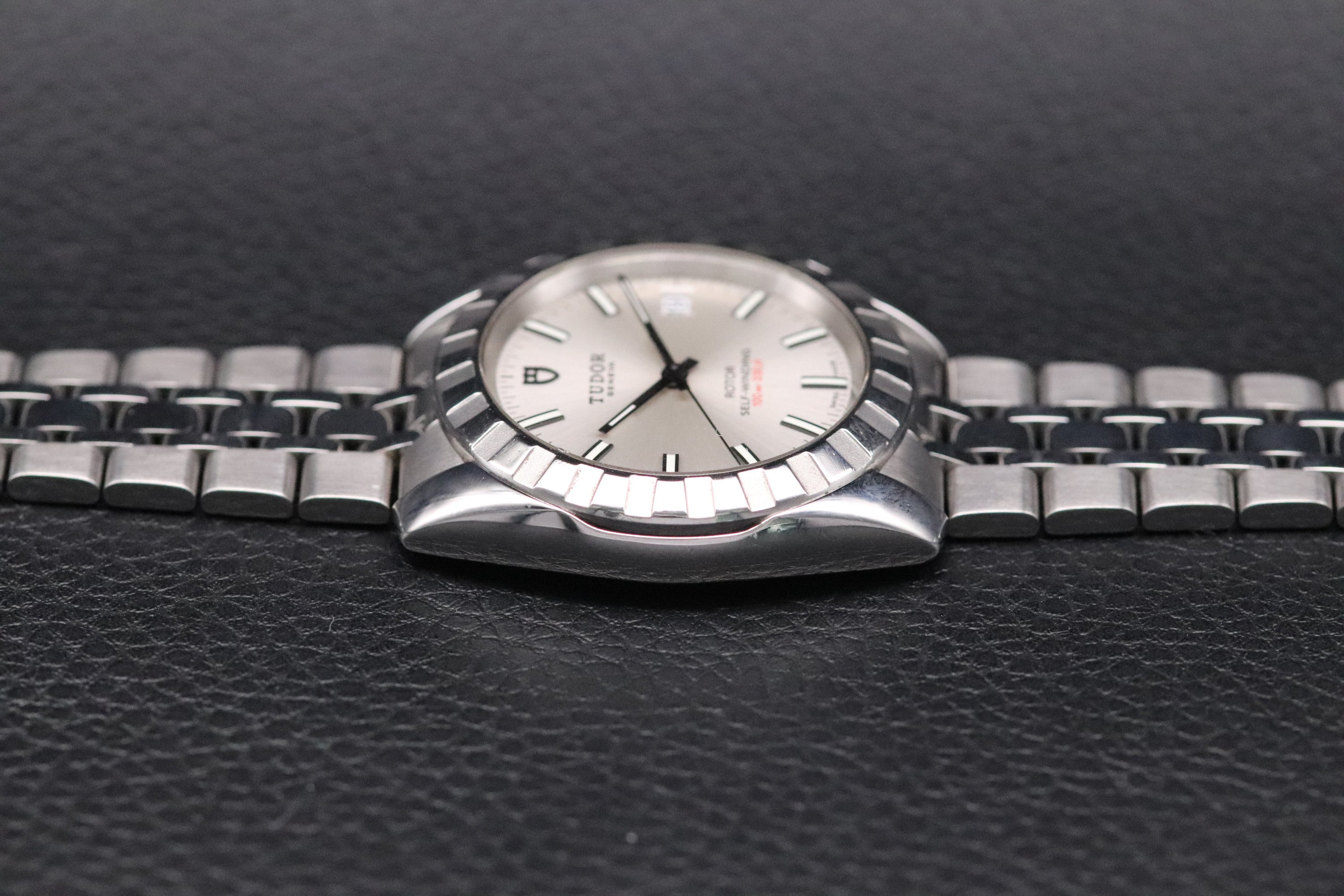 Tudor Classic Date 21010 Papers 2008