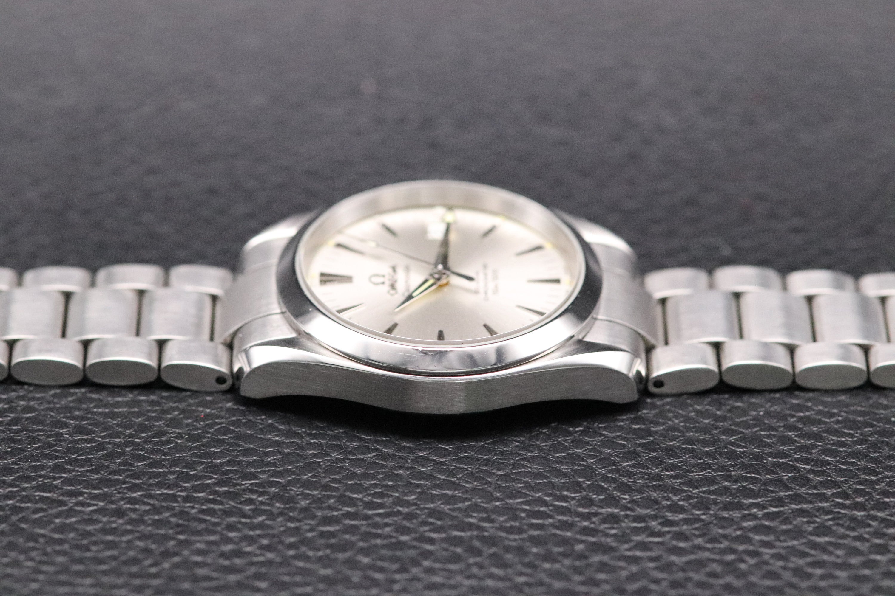 Omega Seamaster Aqua Terra 2504.30 Silver Dial 2005 Papers