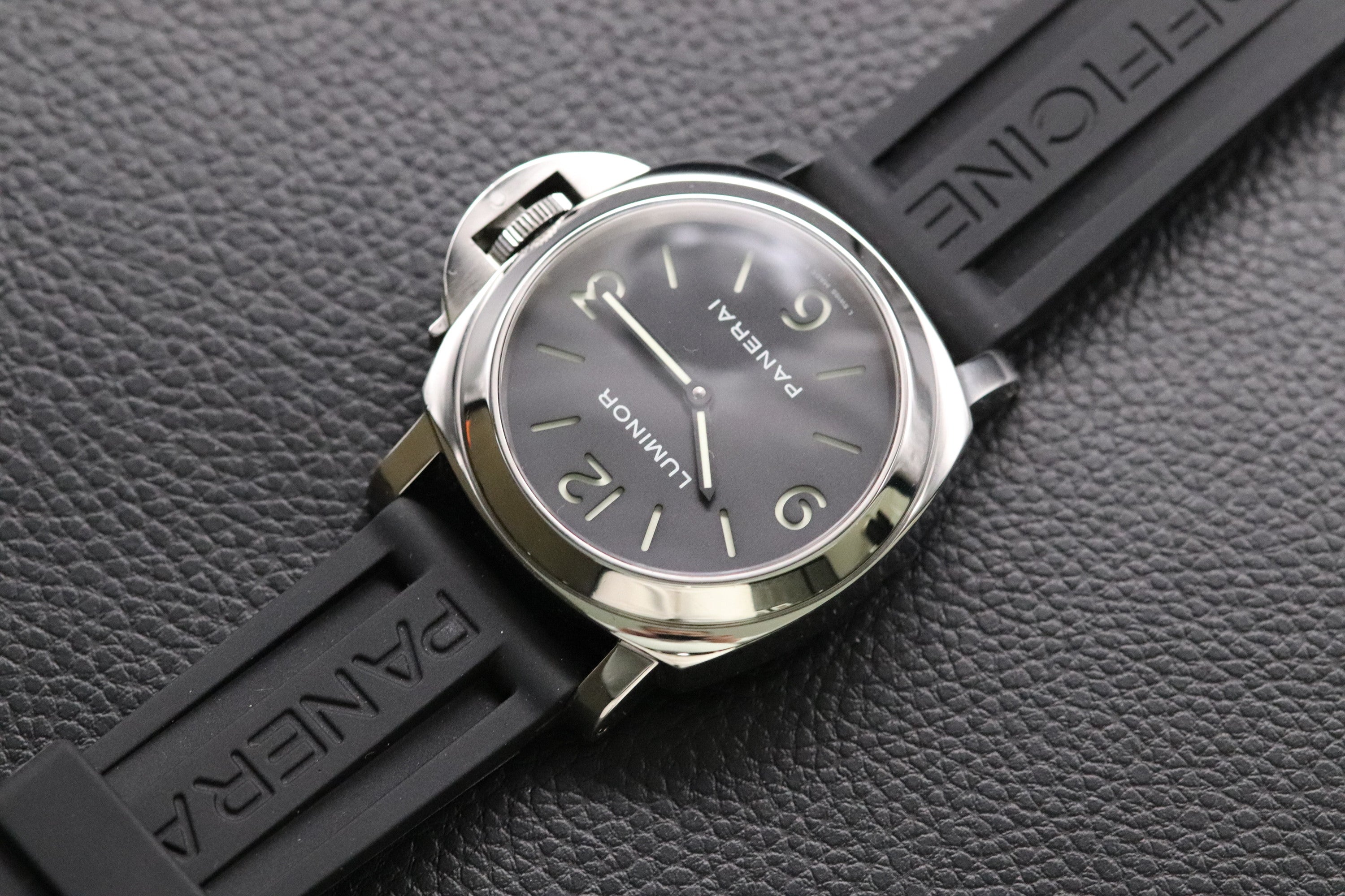 Panerai Luminor Base PAM00112 Papers 2009