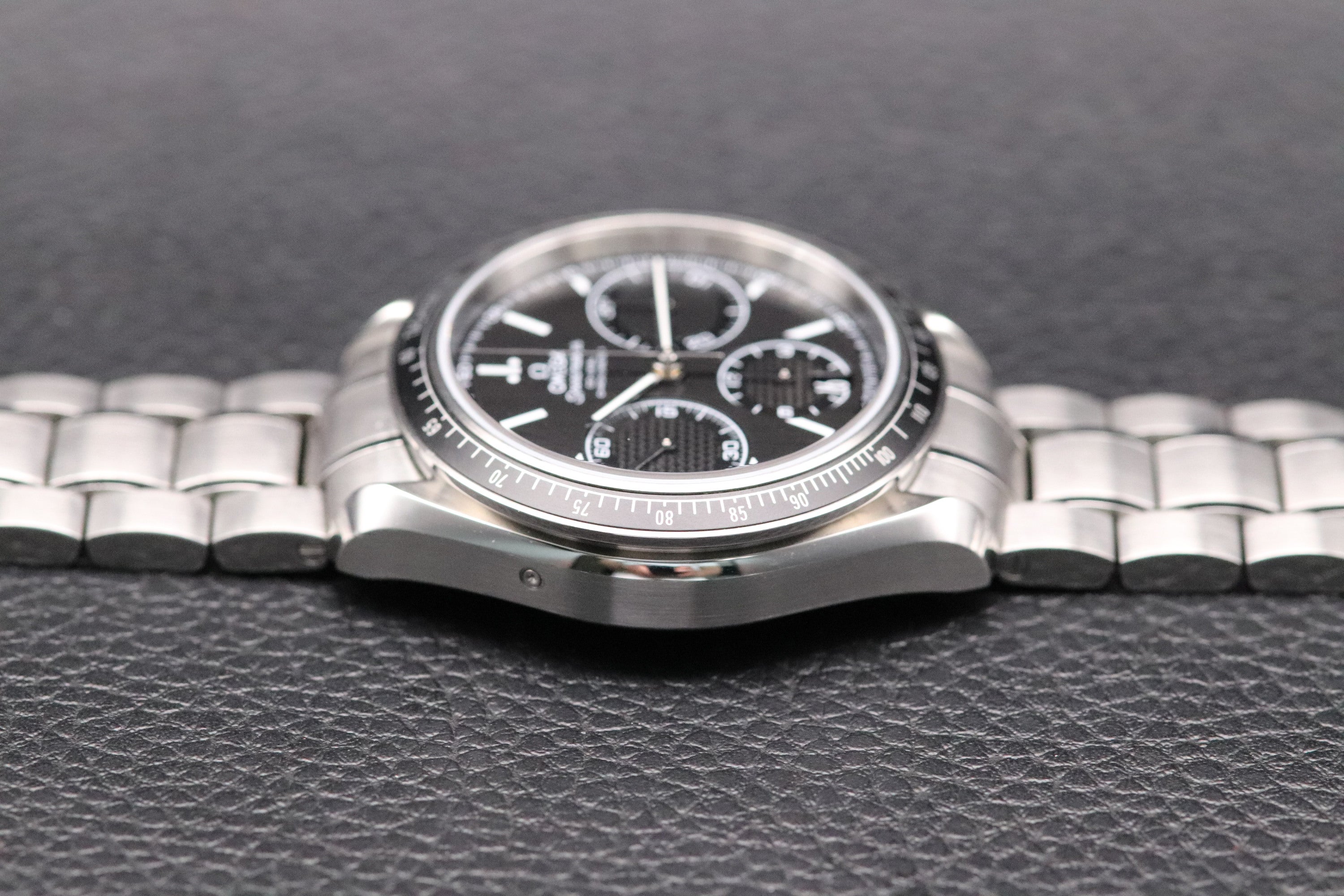 Omega Speedmaster Racing 326.30.40.50.01.001 Fullset 2024 Box+Paper