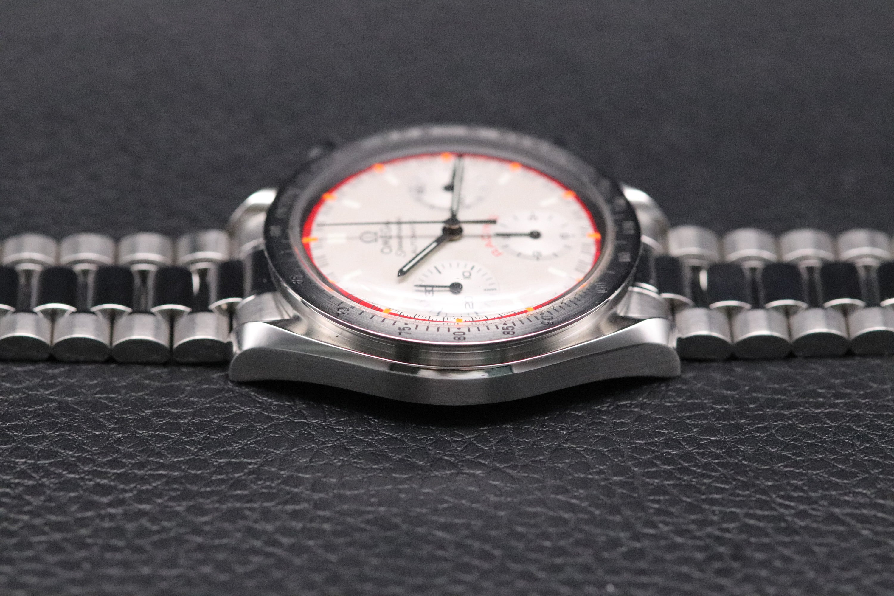 Omega Speedmaster Reduced 3517.30 Michael Schumacher 2001 Papers