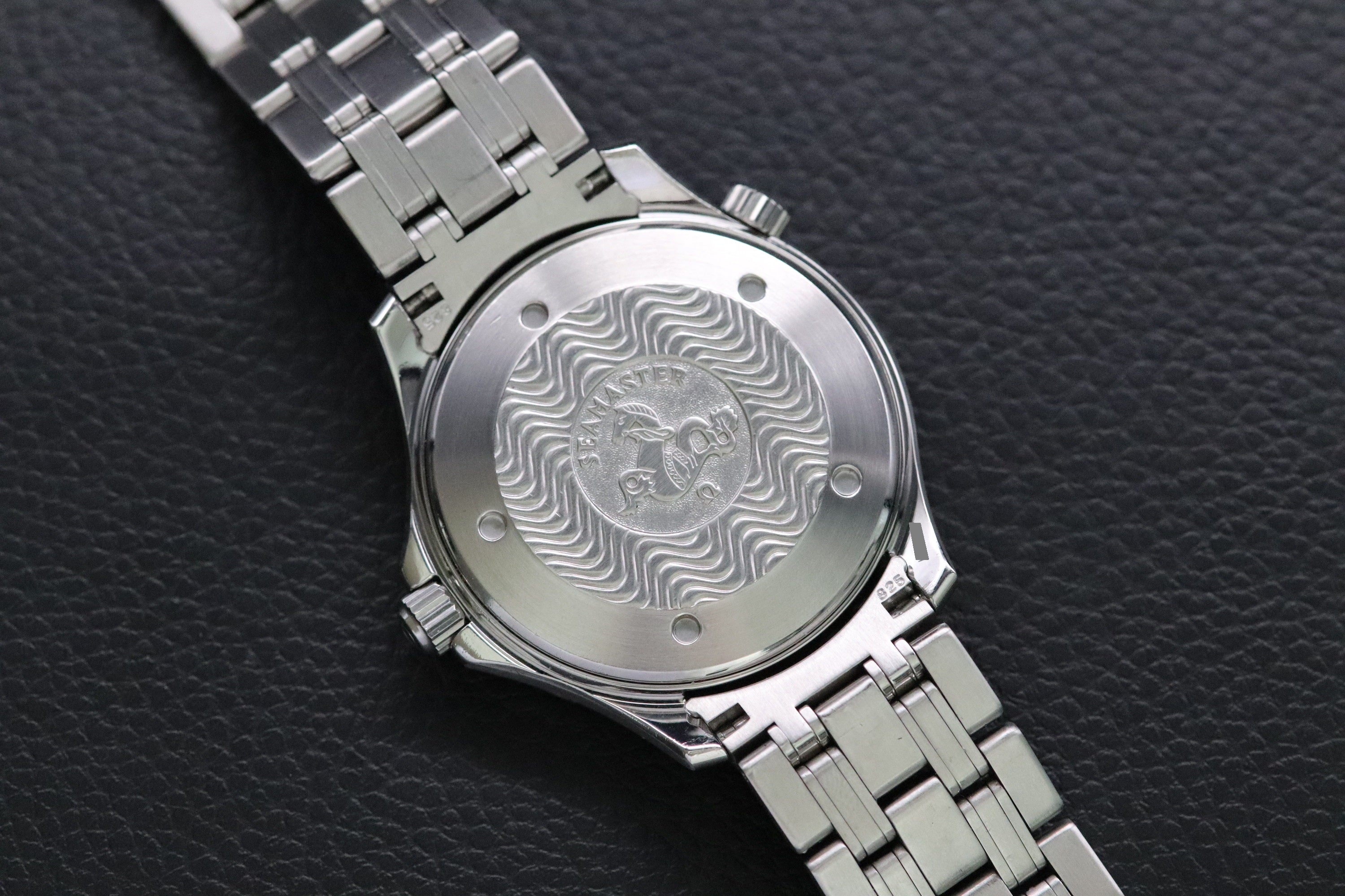 Omega Seamaster 2531.80 James Bond 1999 Papers