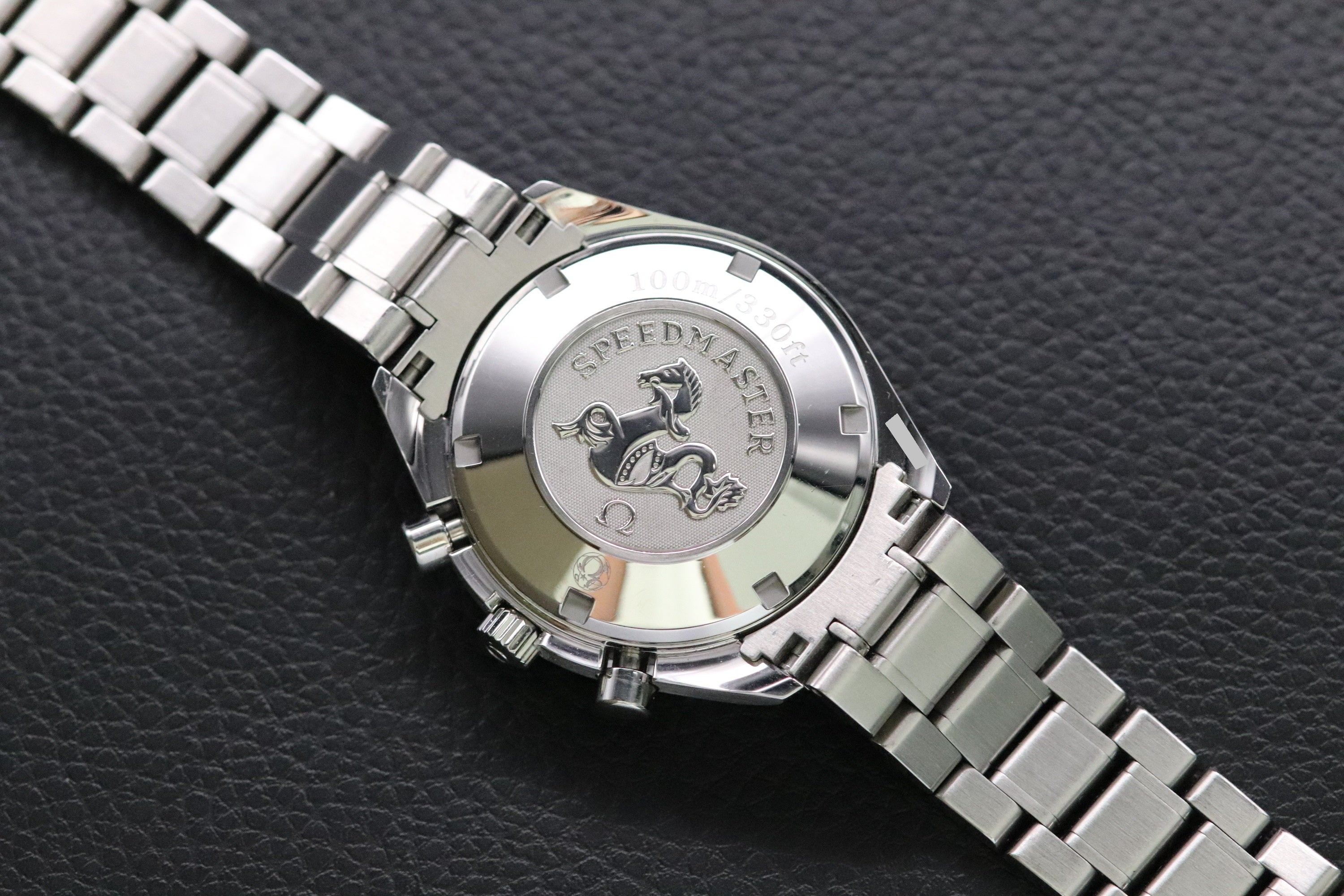 Omega Speedmaster 323.30.40.40.06.001 Papers 2018