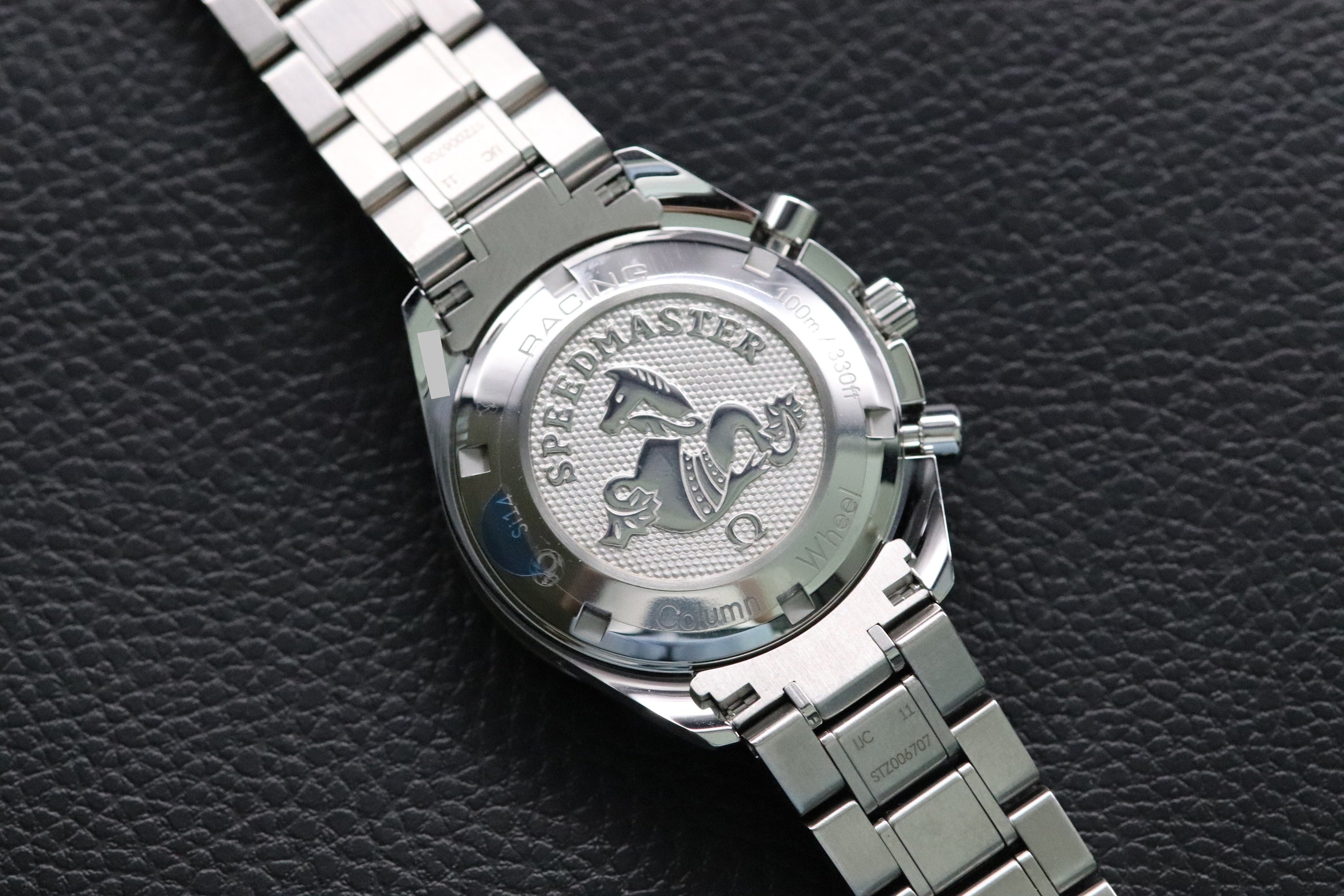 Omega Speedmaster Racing 326.30.40.50.01.002 Panda 2025 Fullset