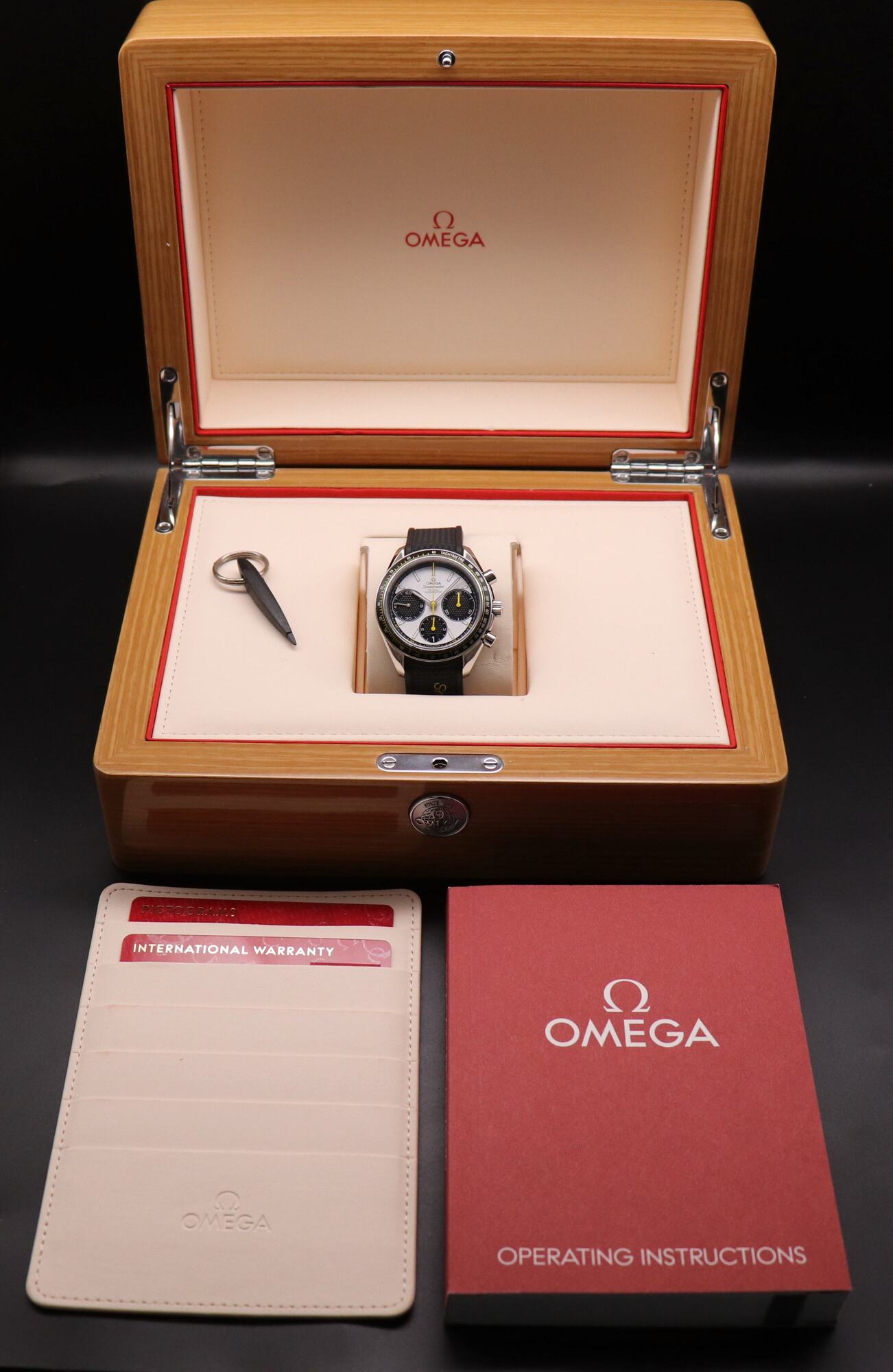 Omega Speedmaster Racing 326.32.40.50.04.001 Fullset 2021 Box+Papers