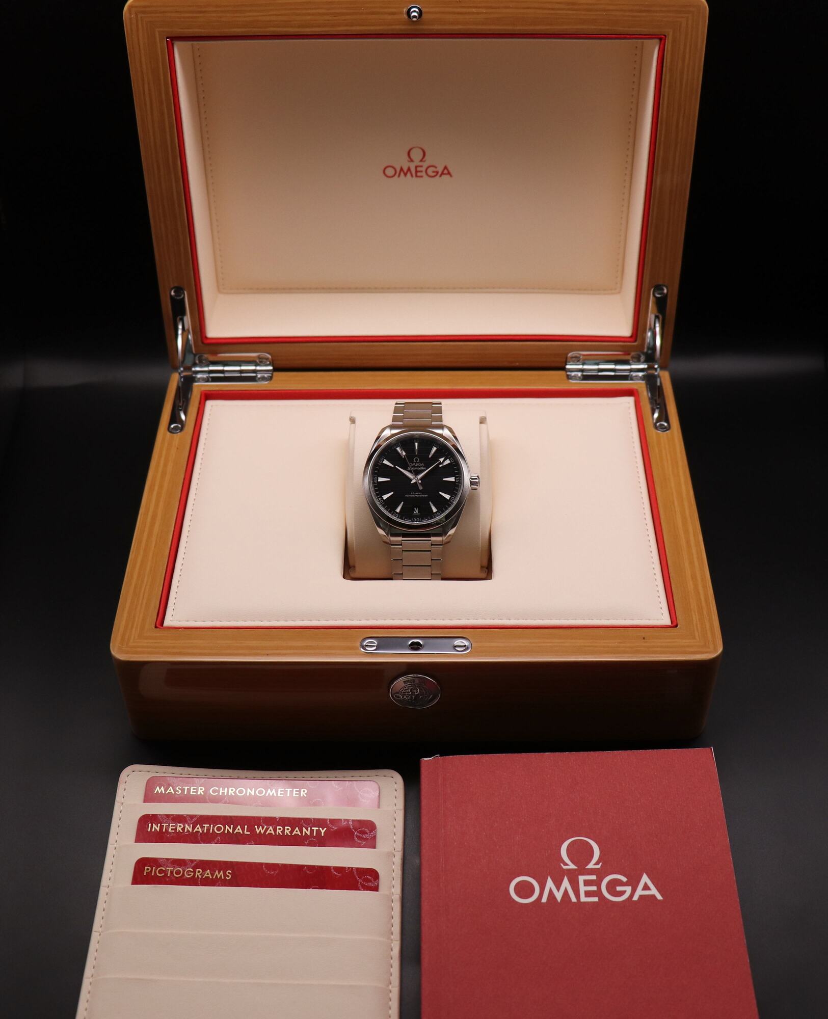 Omega Seamaster Aqua Terra 220.10.41.21.01.001 Fullset 2018 Box+Papers
