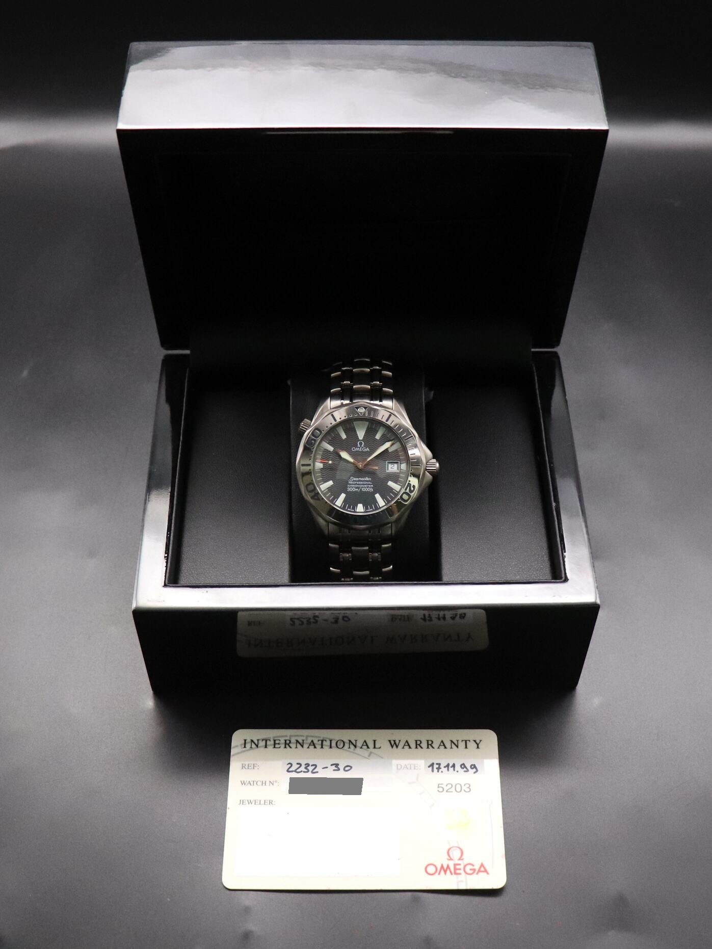 Omega Seamaster 300 2232.30 Titanium 1999 Papers