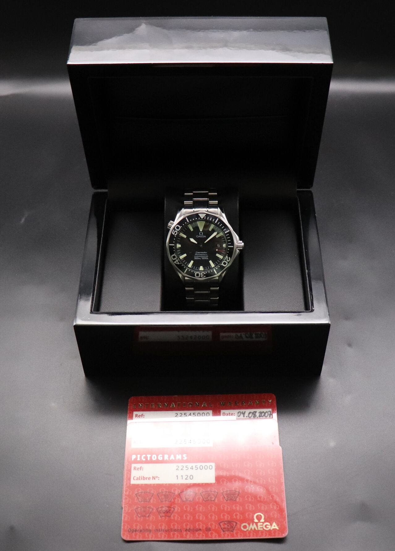Omega Seamaster 300 2254.50 Black Dial 2007 Papers