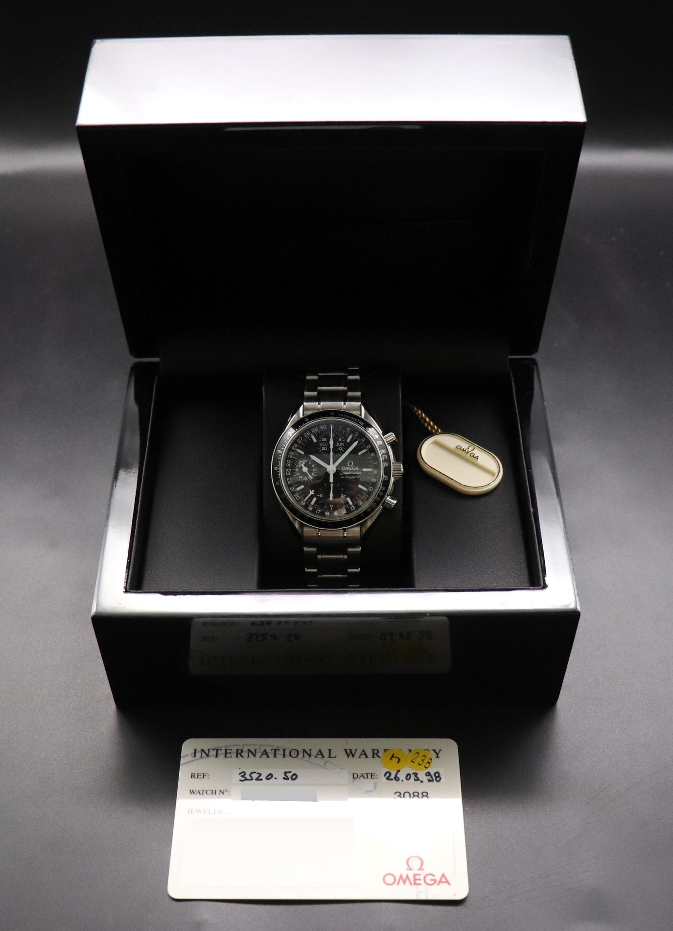 Omega Speedmaster Day Date 3520.50 Black Dial 1998 Papers