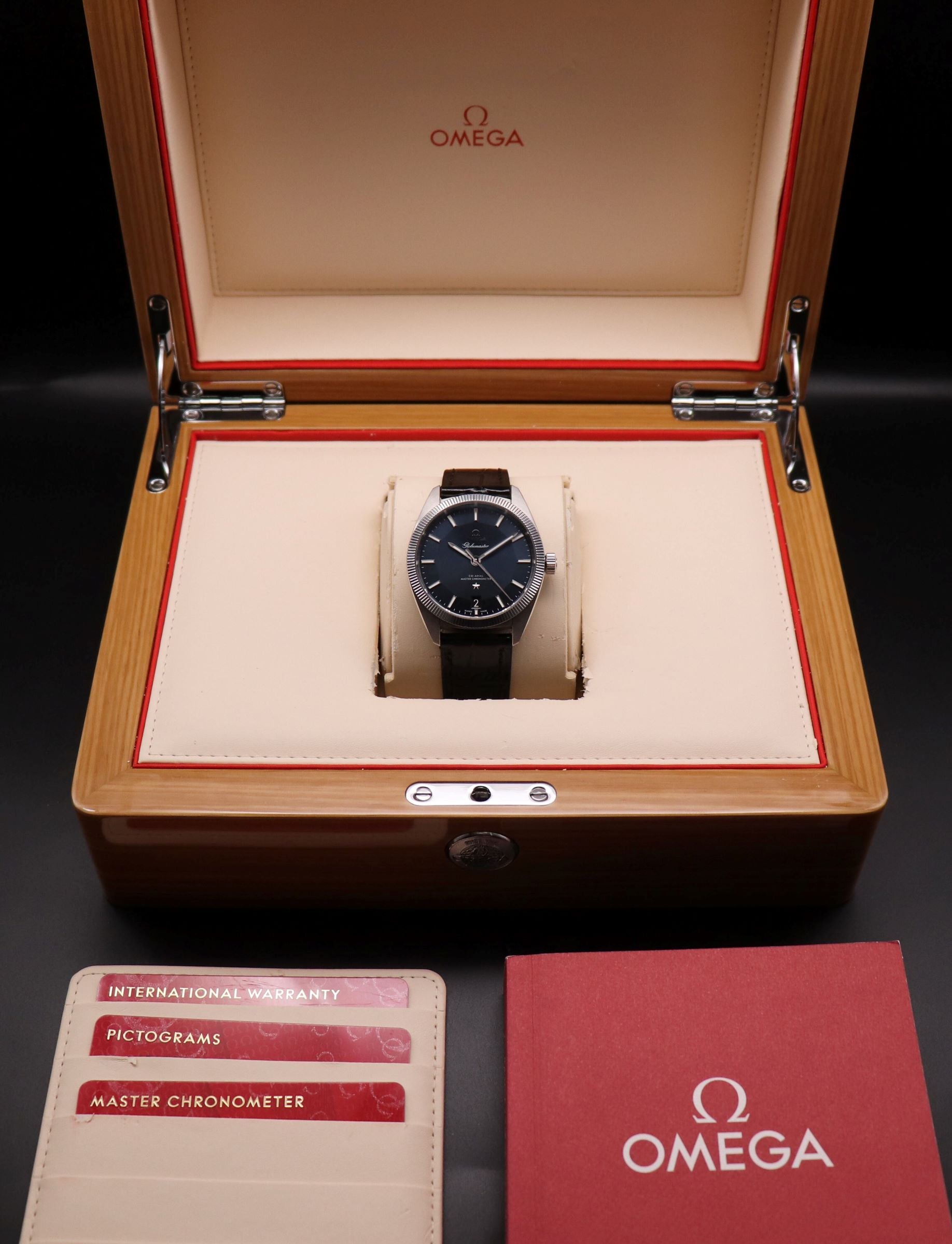 Omega Constellation Globemaster 130.33.39.21.03.001 Fullset 2017 Box+Paper