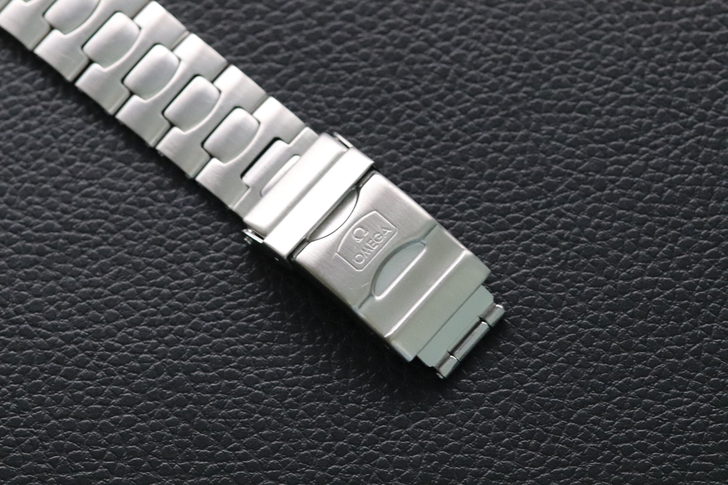 Omega Seamaster Professional 200m 396.1062 Pre Bond