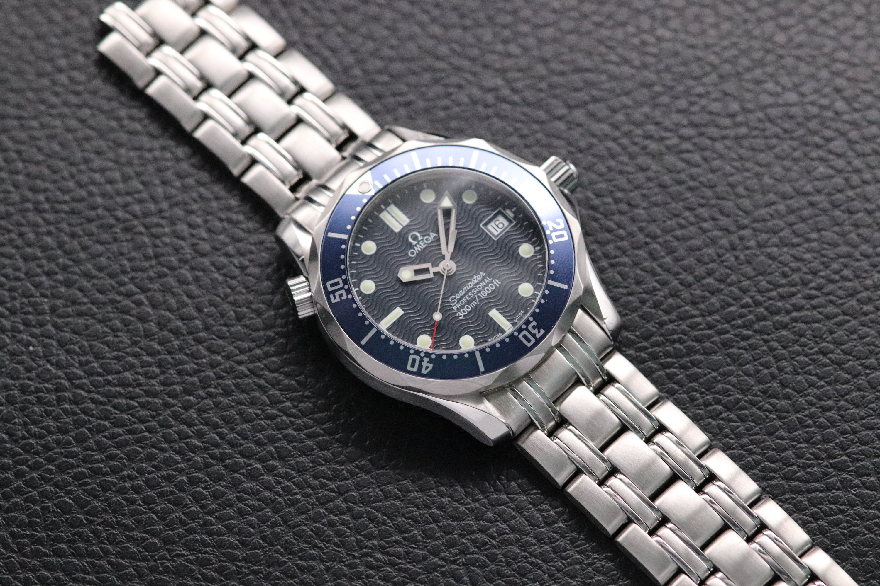 Omega Seamaster 300 2561.80 Blue Dial 2000 Paper