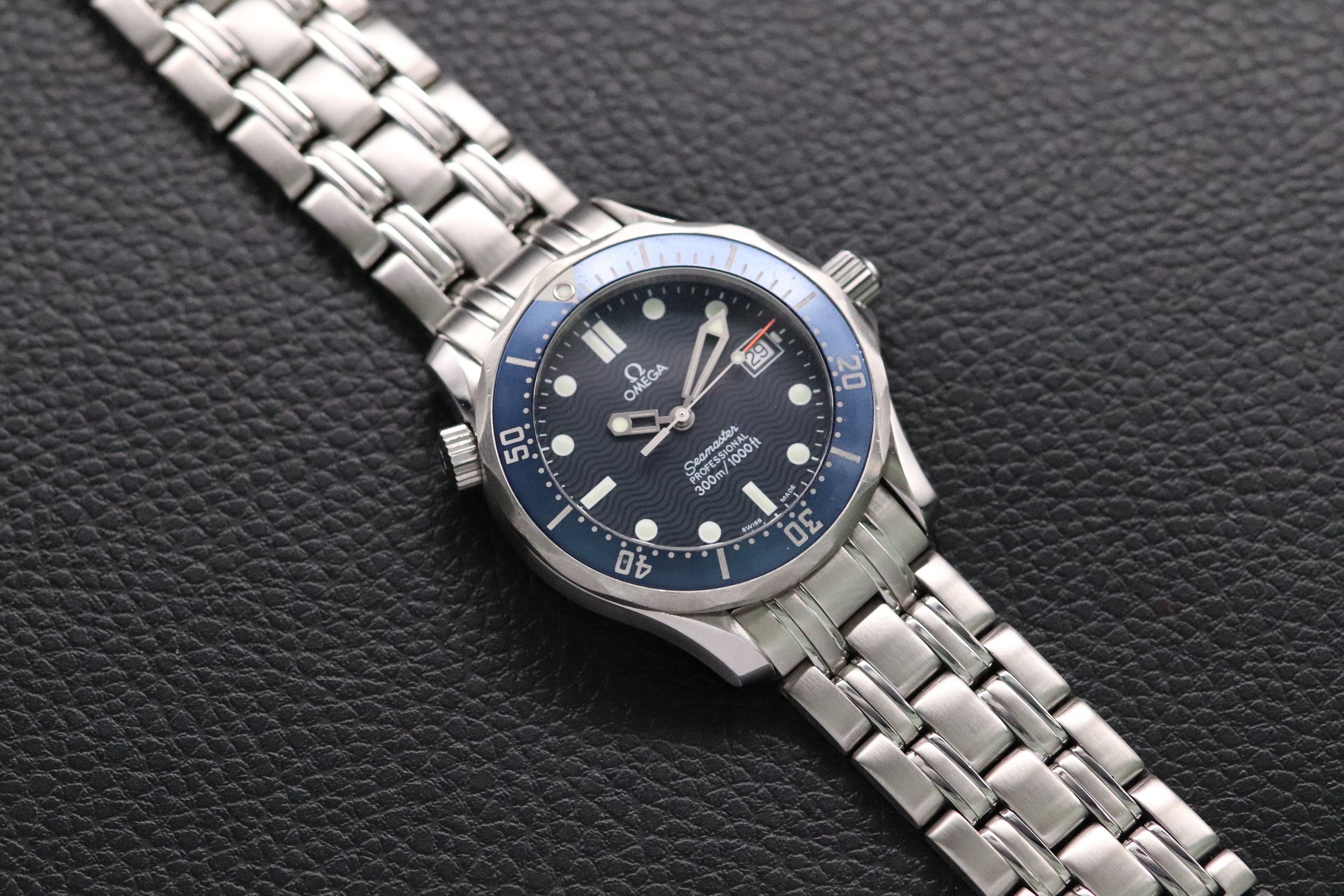 Omega Seamaster 300 2561.80 Blue Dial 1998