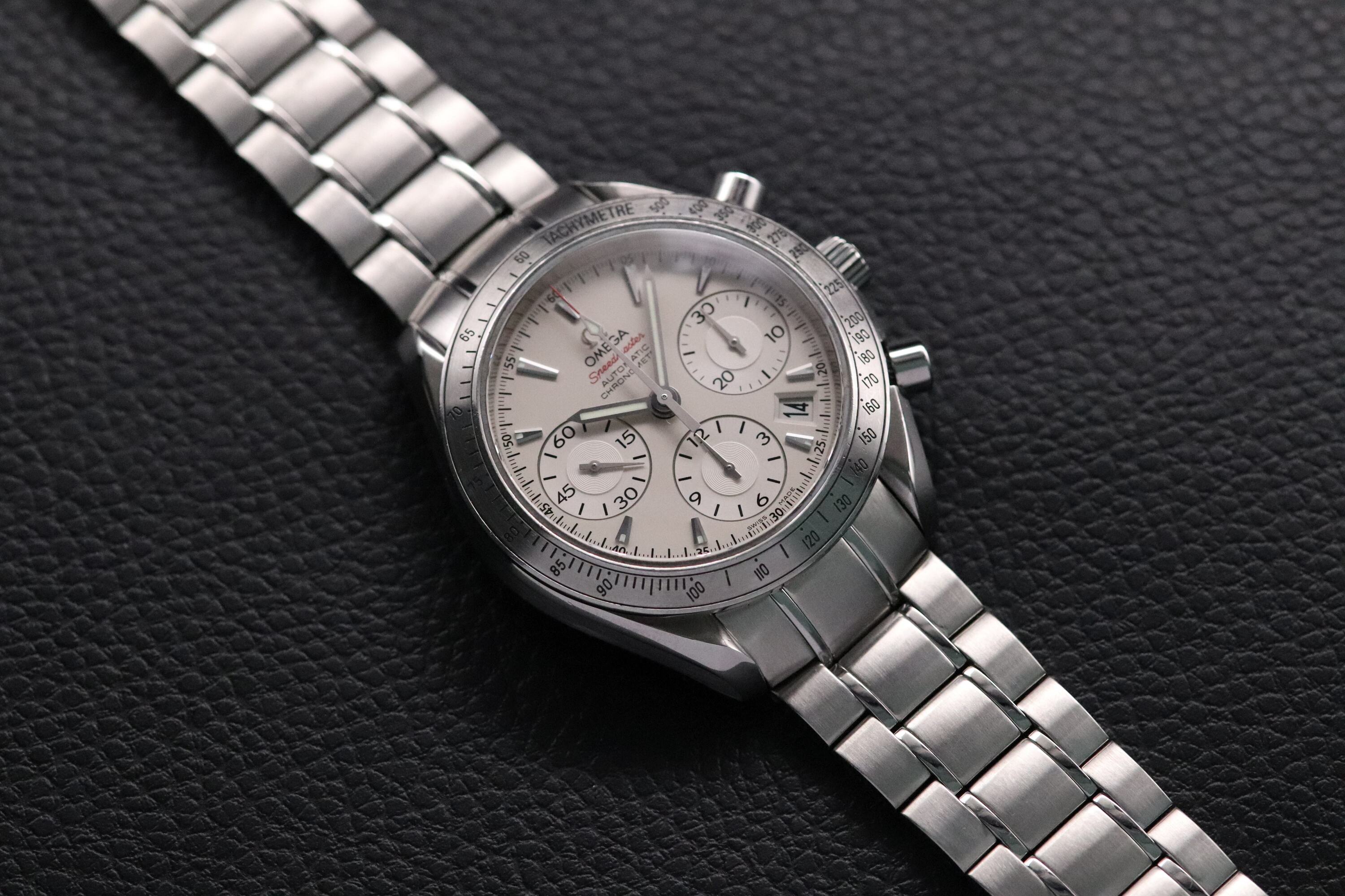 Omega Speedmaster Date 323.10.40.40.02.001 Fullset 2015 Box+Paper