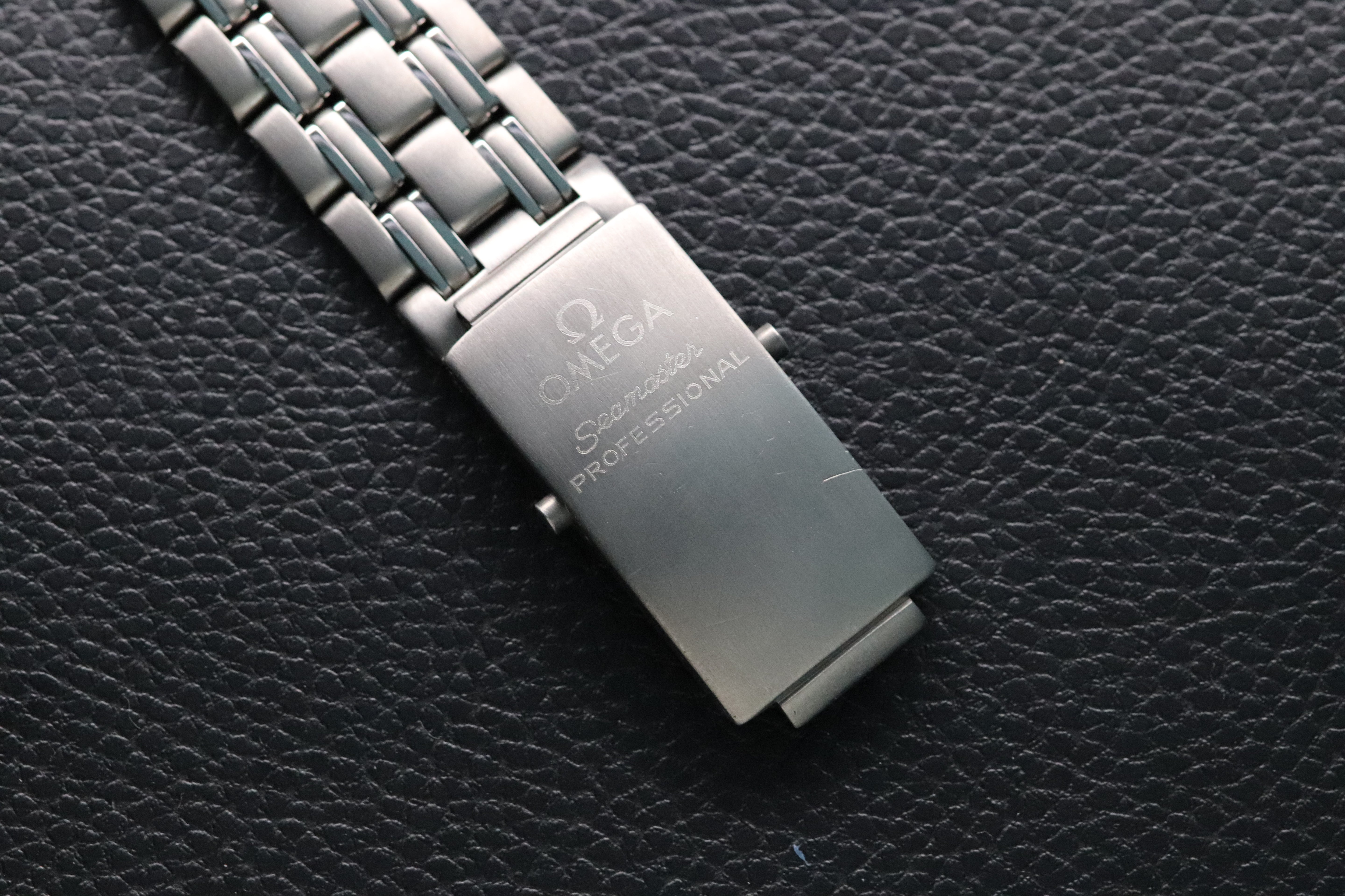 Omega Seamaster 2231.80 Blue Dial 1999