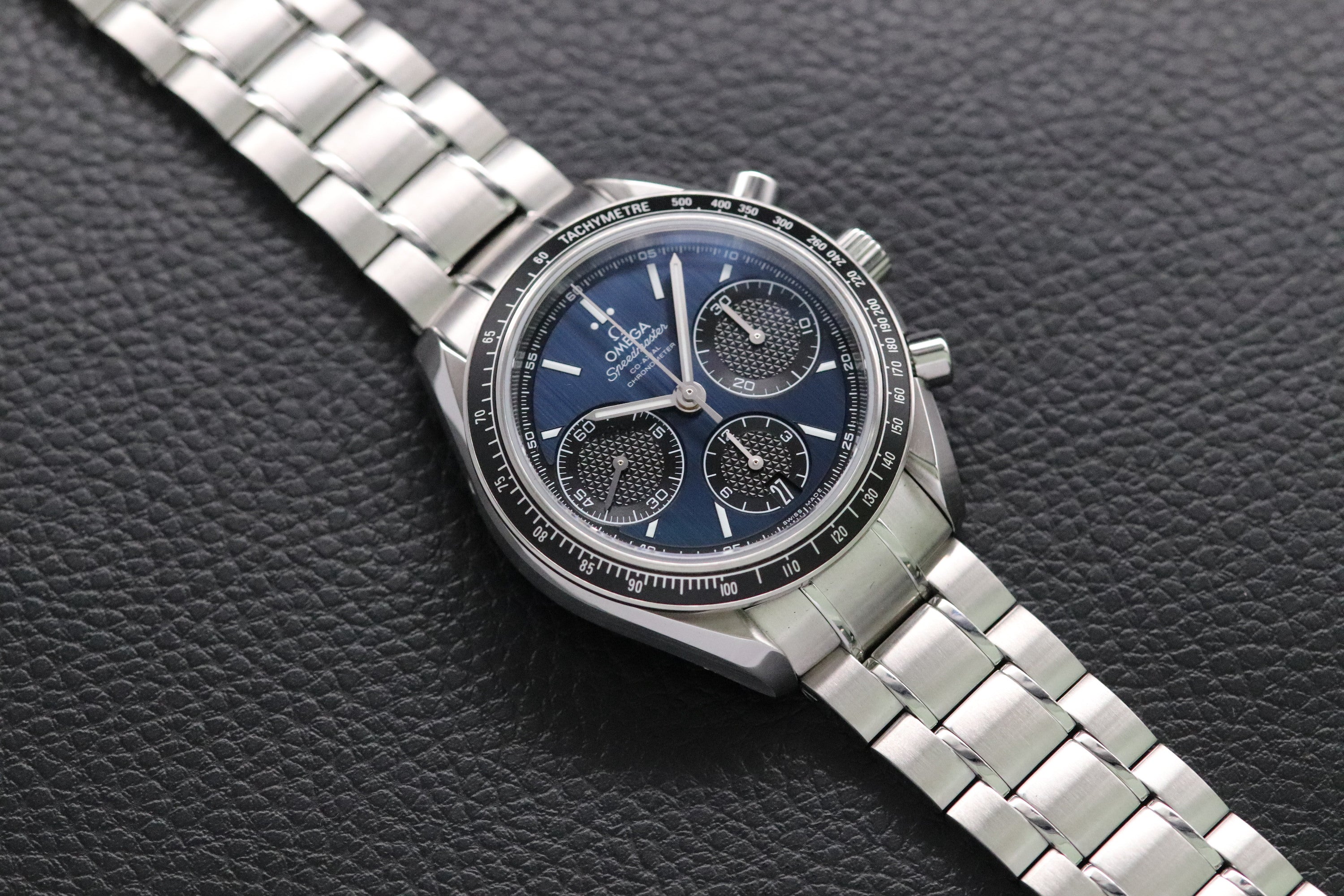 Omega Speedmaster Racing 326.30.40.50.03.001 Fullset 2025 Box+Papers