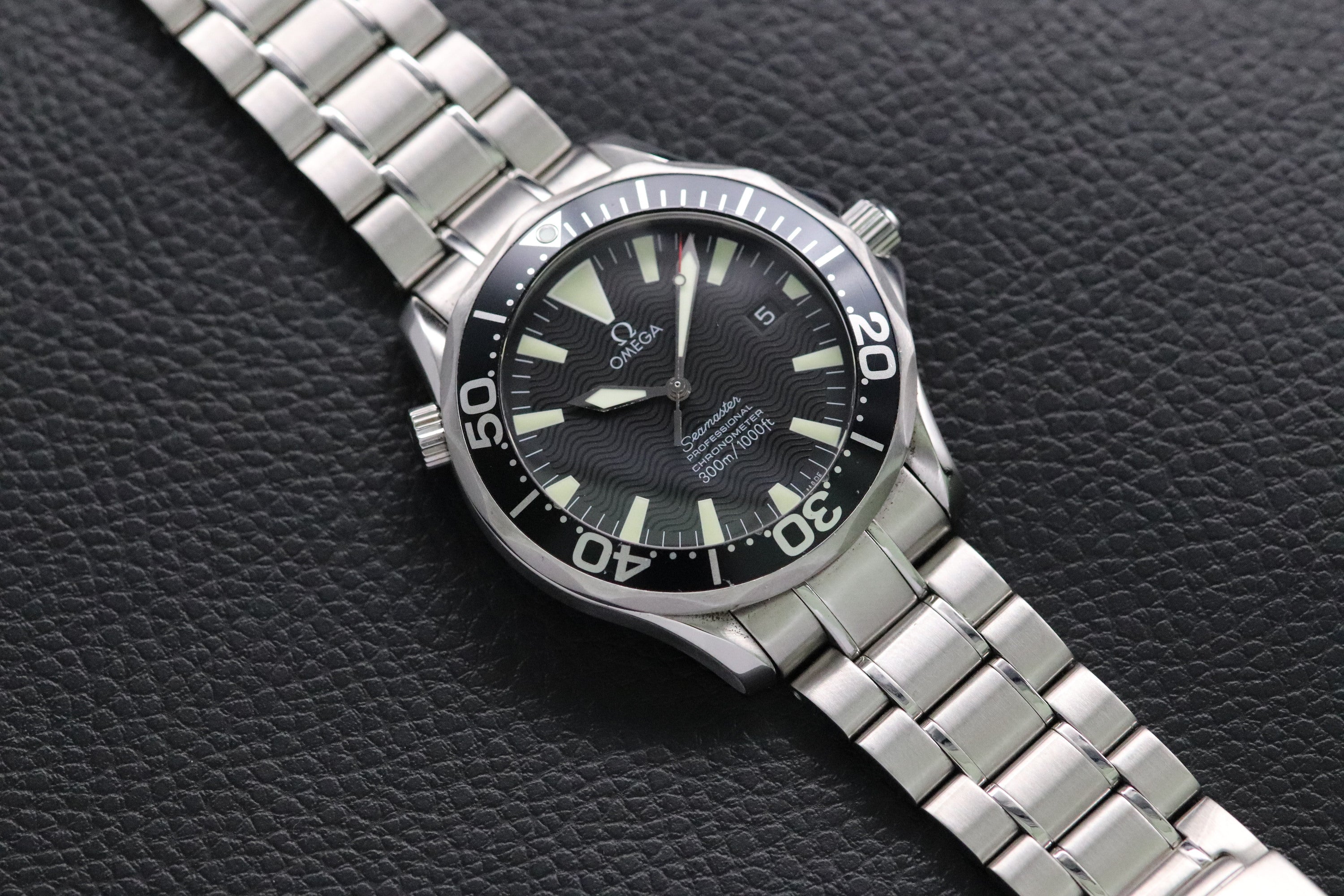 Omega Seamaster 300 2254.50 Black Dial 2007 Papers