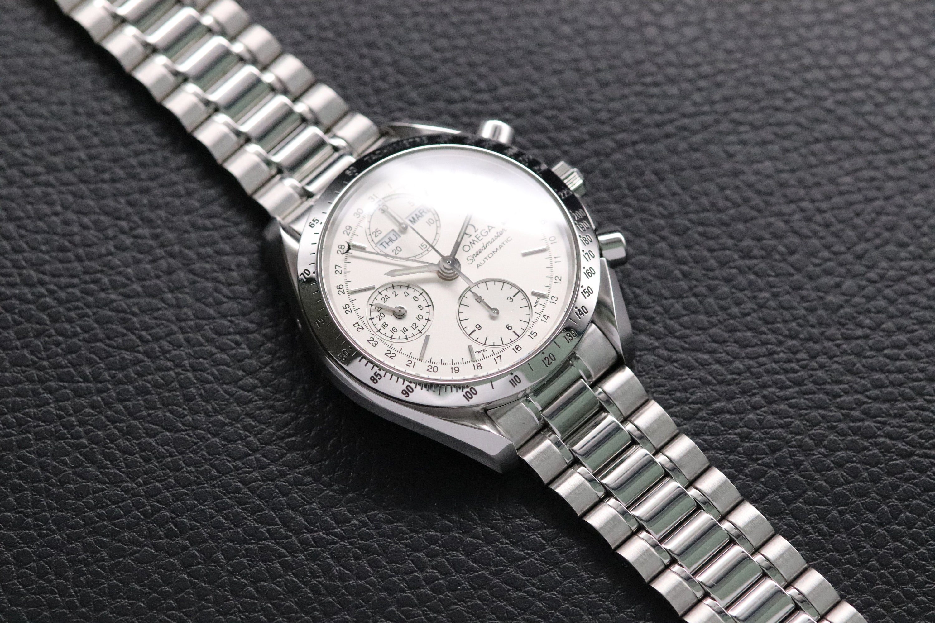 Omega Speedmaster Day Date 3521.30 Silver Dial 1998 Papers