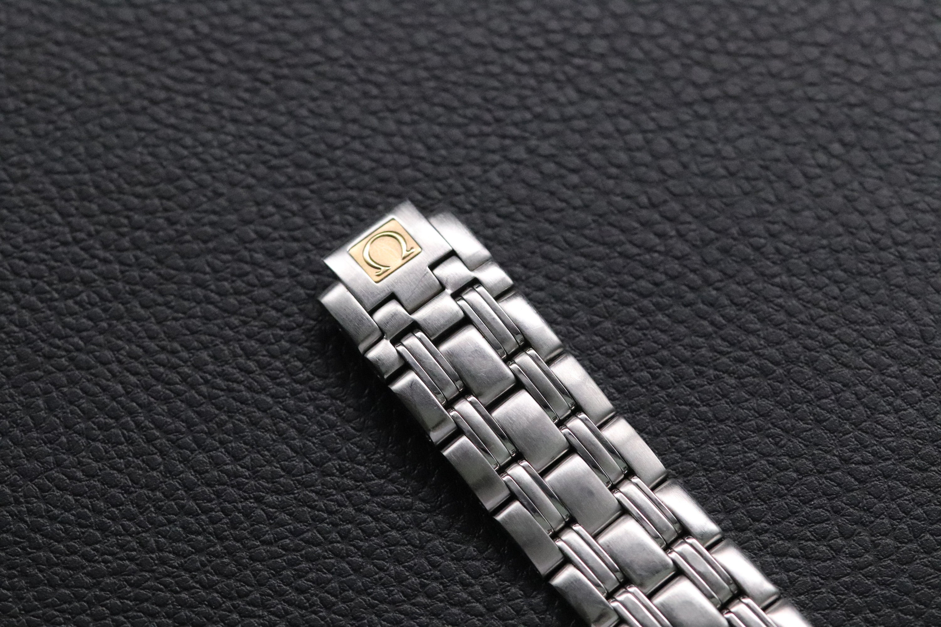 Omega Seamaster 2501.31 Silver Dial 1999