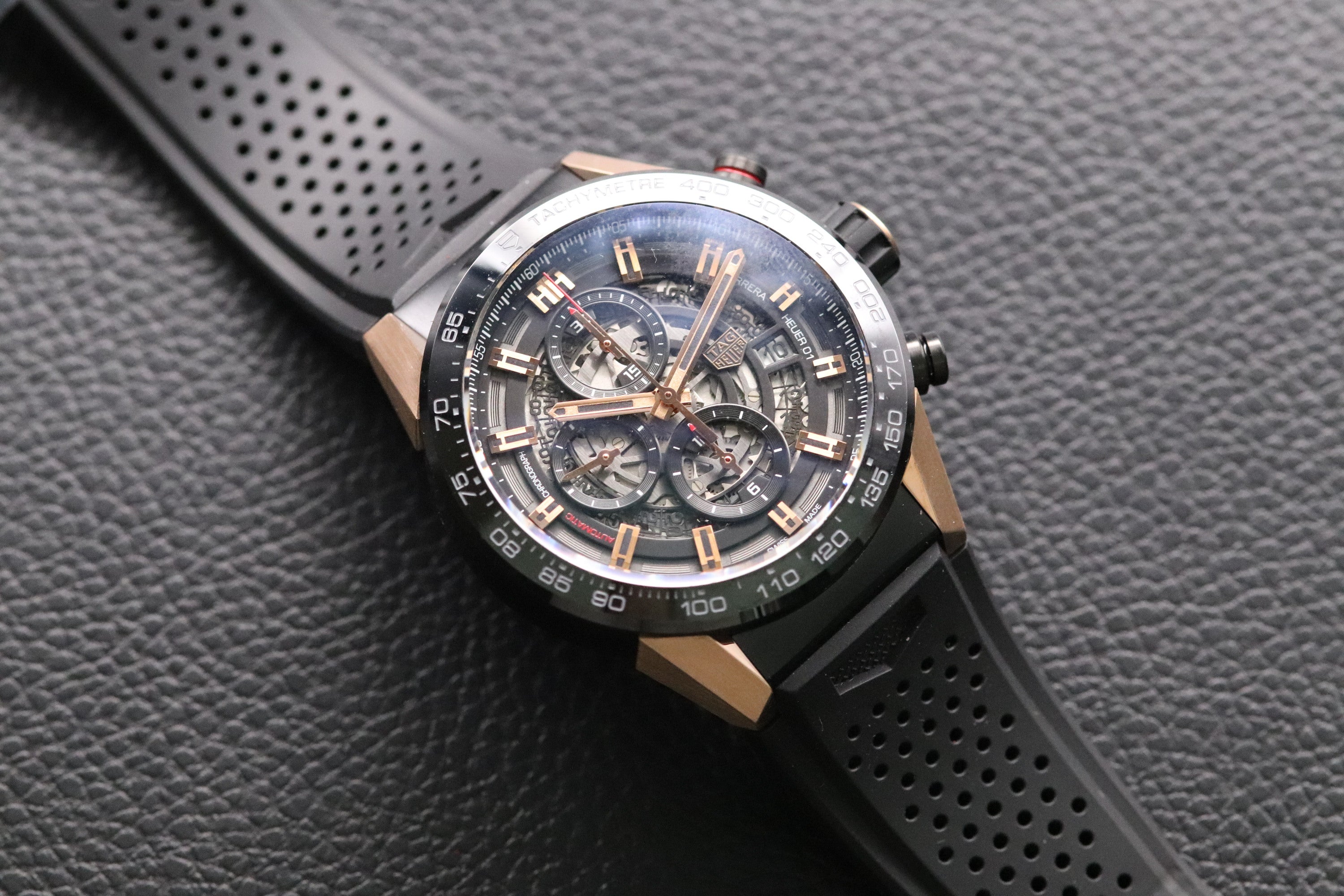 Tag Heuer Carrera Calibre Heuer 01 CAR205A.FT6087 Fullset 2020 Box+Papers