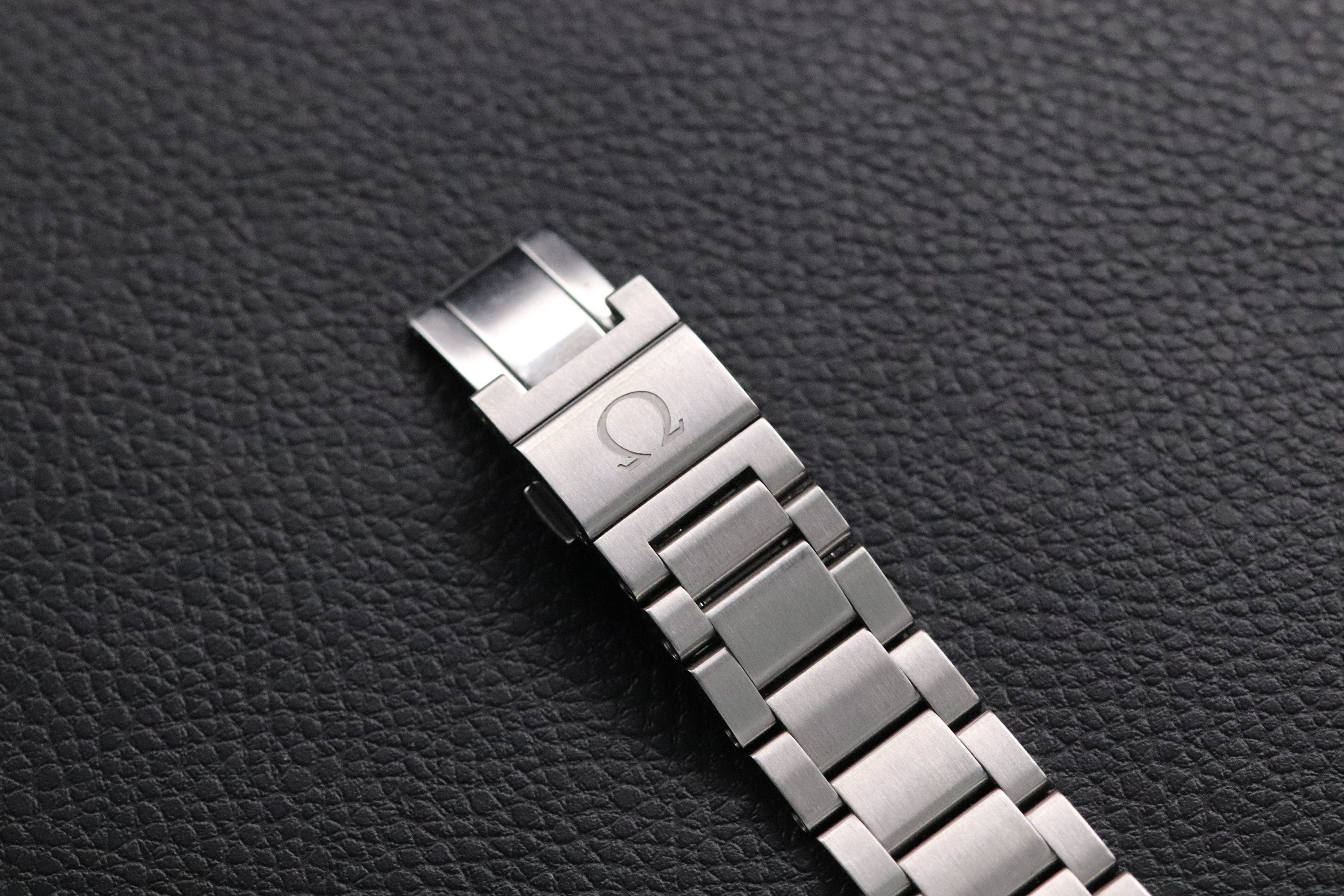 Omega Seamaster Aqua Terra 231.10.39.21.06.001 Grey Dial 2012