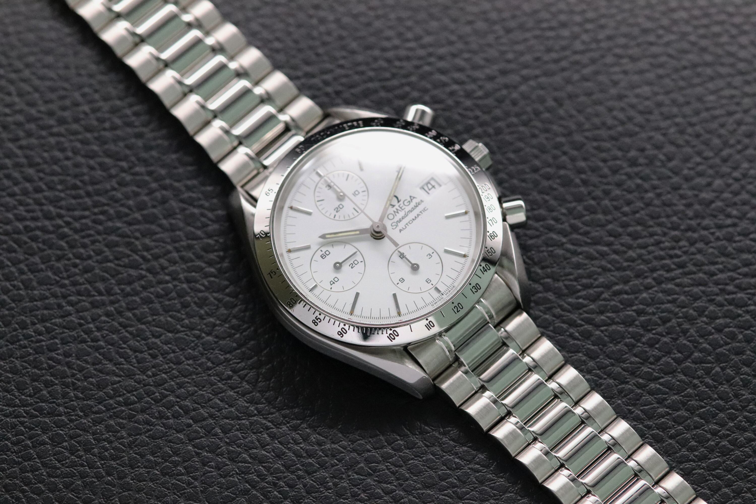 Omega Speedmaster Date 3511.20 Papers 1999 Albino