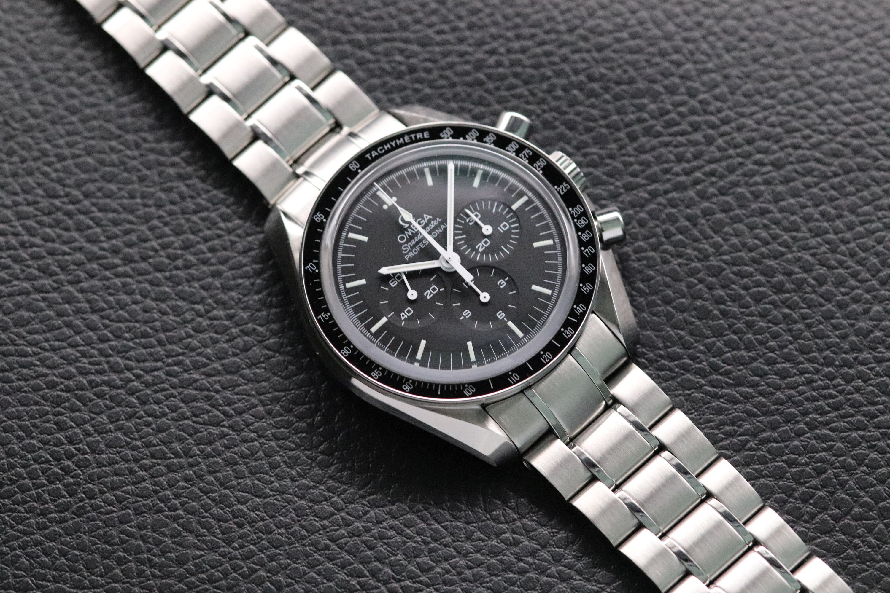 Omega Speedmaster Professional Moonwatch 311.30.42.30.01.006 Fullset 2019 Box+Papers