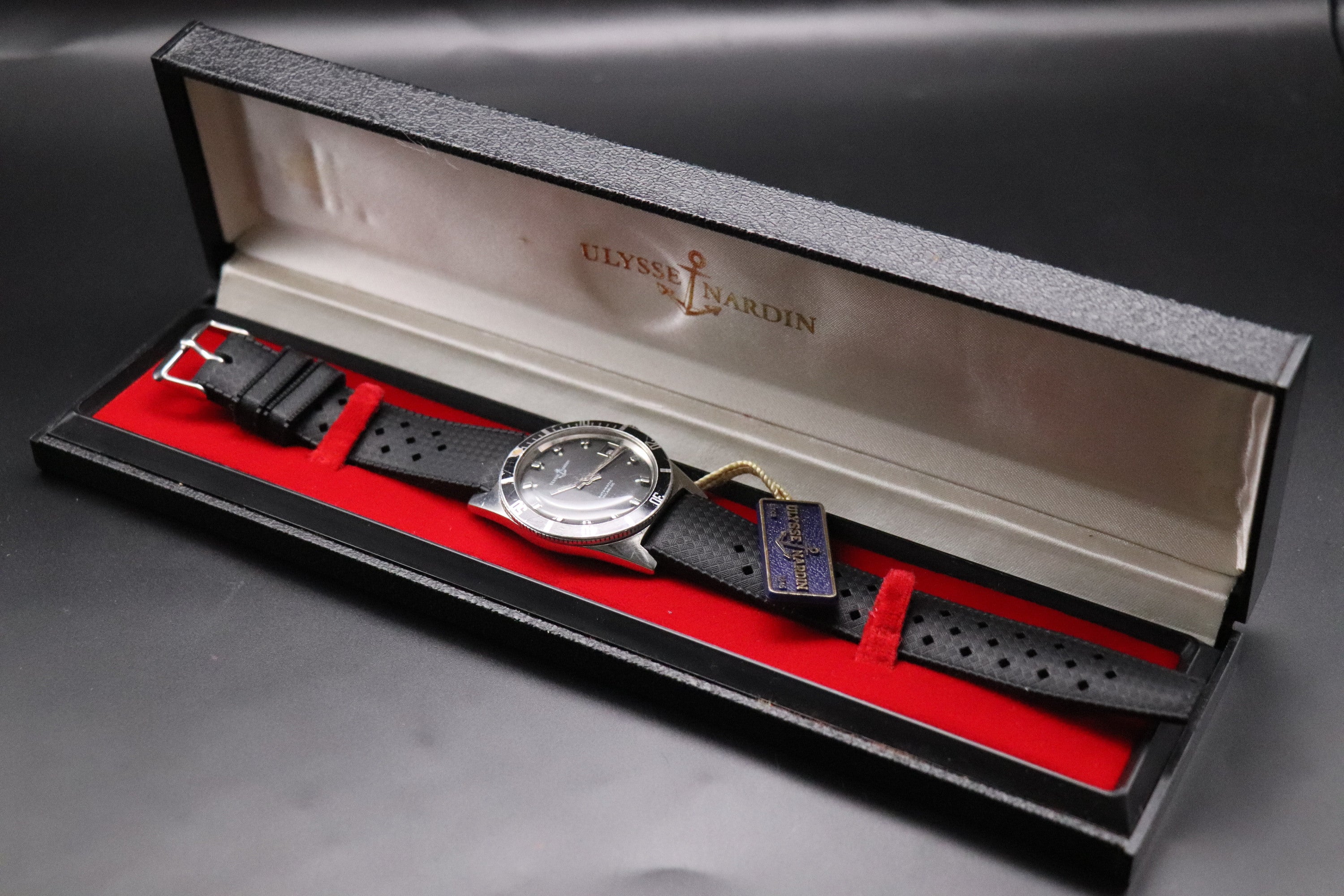 Ulysse Nardin Diver 1970 Millitary Watch