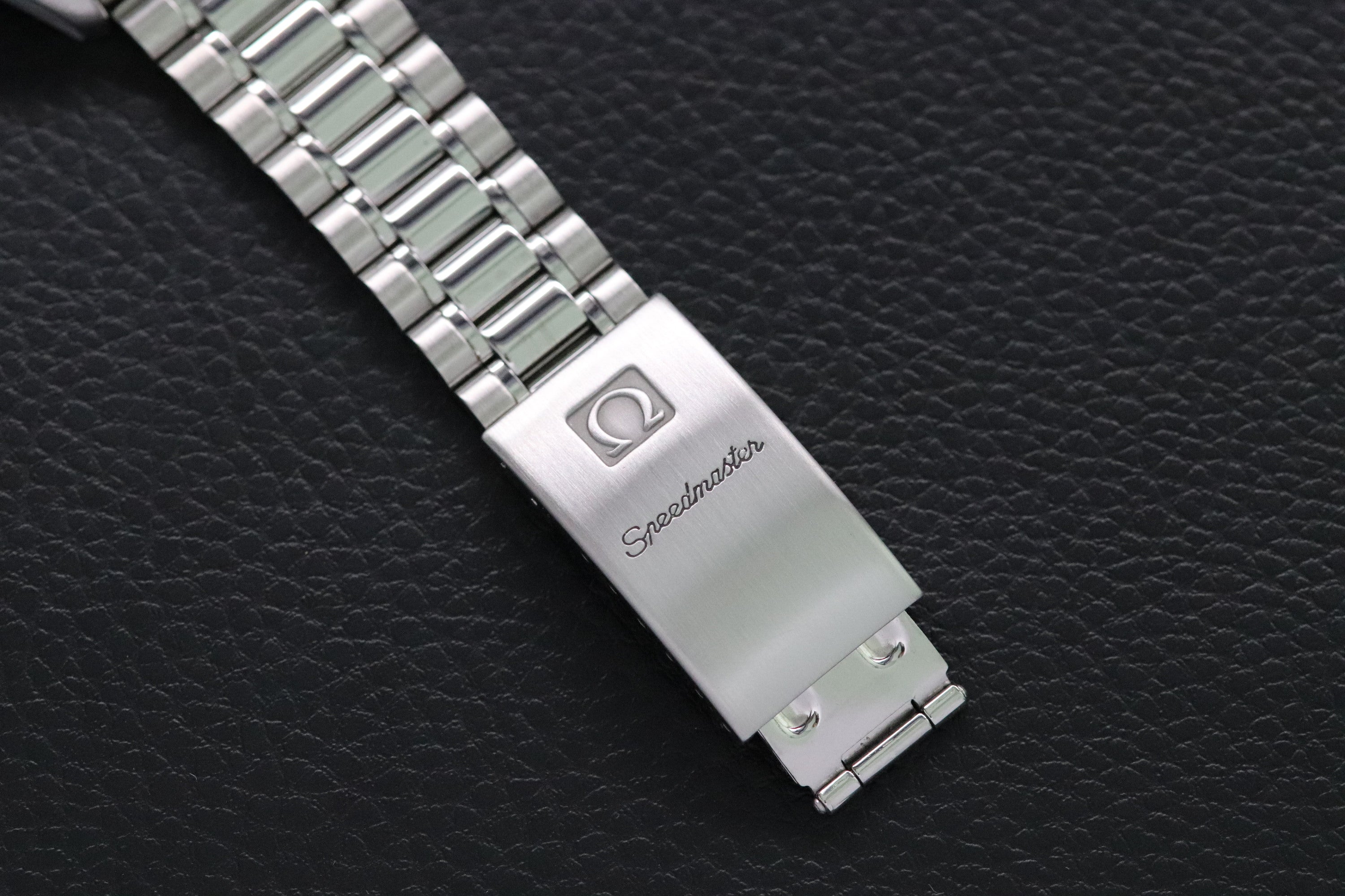 Omega Speedmaster Date 3511.50 Black Dial 1991