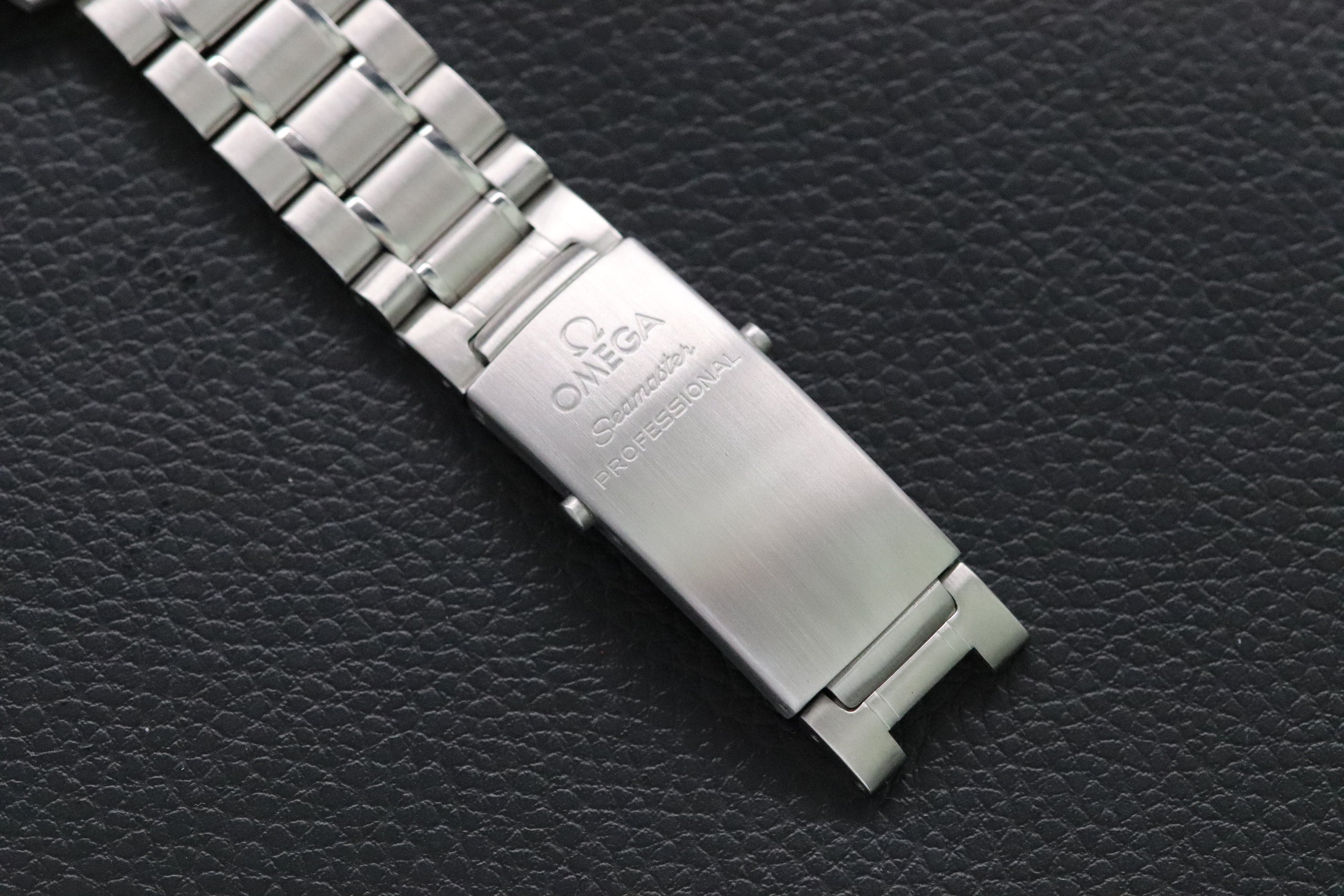 Omega Seamaster 300 2262.50 Black Dial 2010