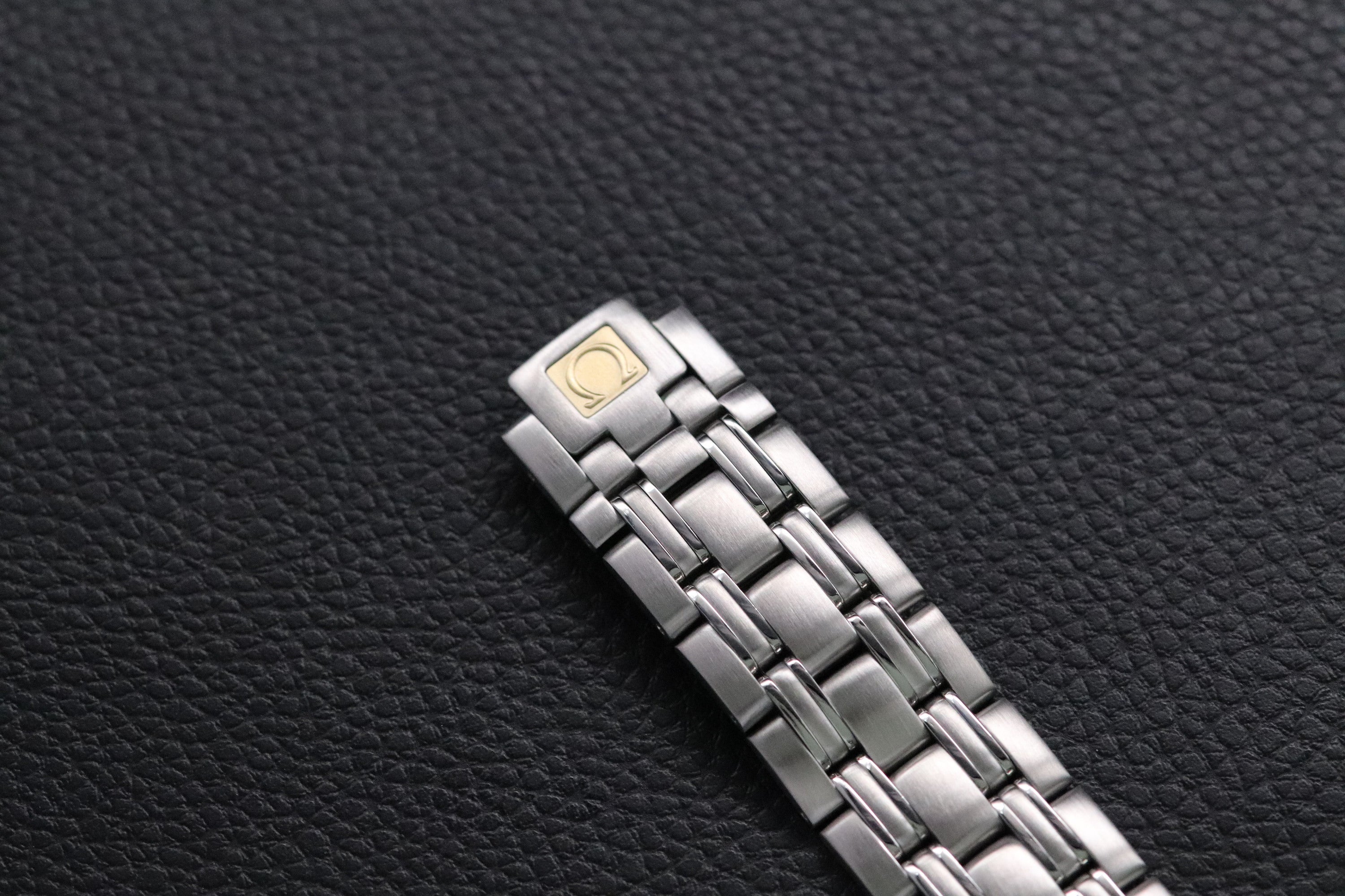 Omega Seamaster 120M 2511.62 Salmon Dial 1998