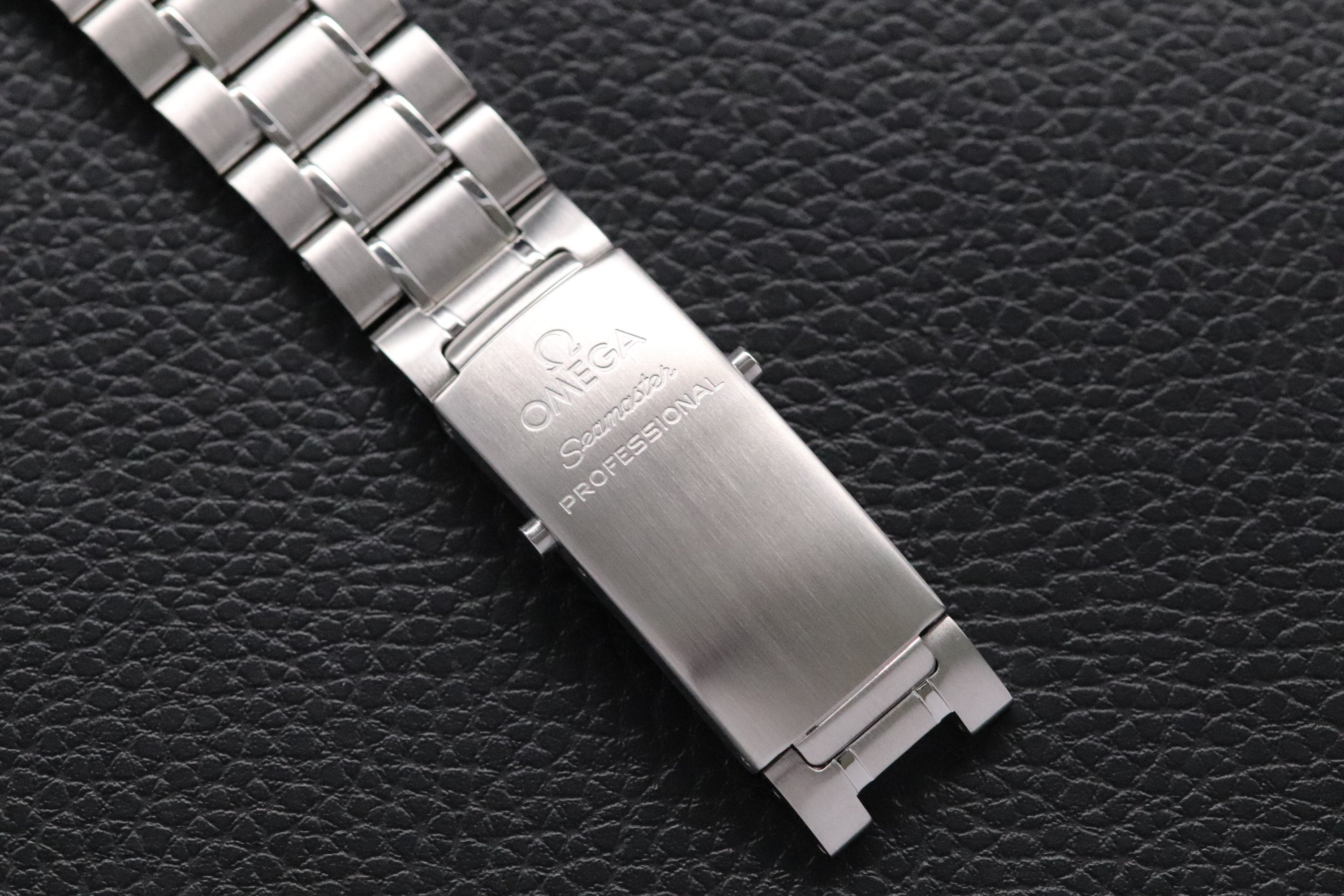 Omega Seamaster Diver 2255.80 Blue Dial 2006