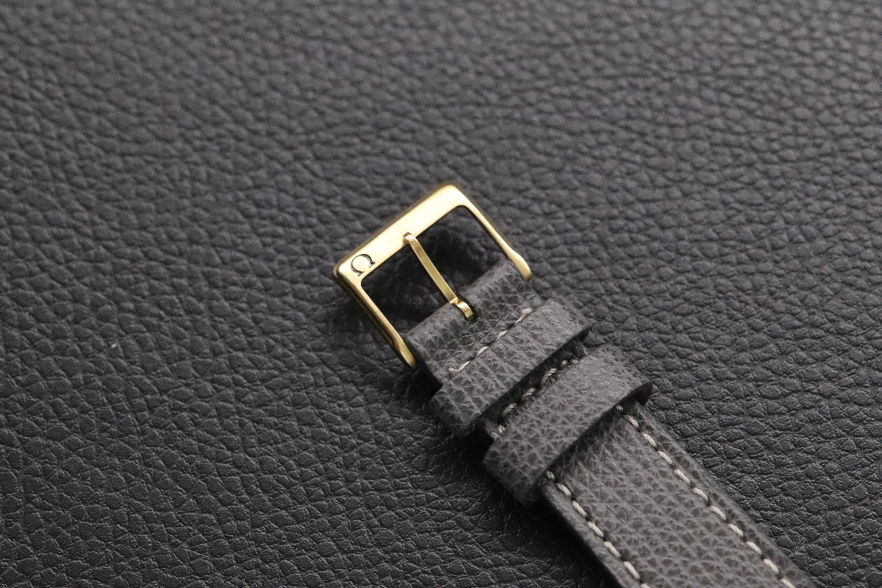 Omega Speedmaster Reduced 3310.10 Gold 1989