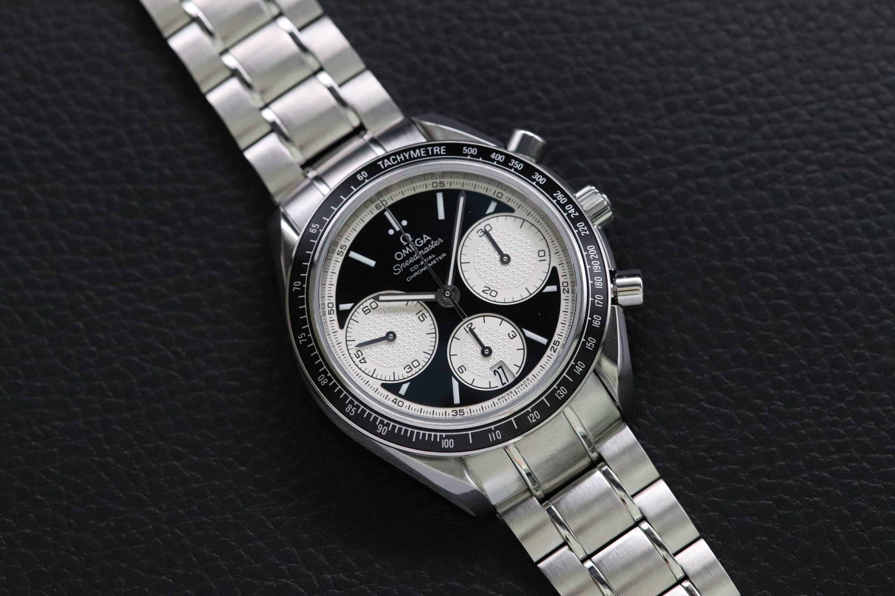 Omega Speedmaster Racing 326.30.40.50.01.002 Panda 2024 Fullset